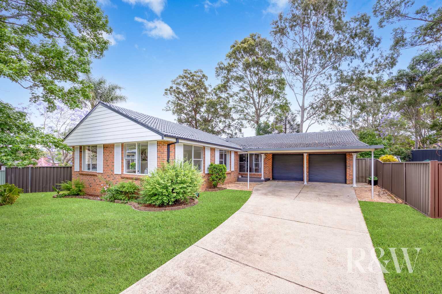 8 SWALLOW PLACE Ingleburn 8 SWALLOW PLACE Ingleburn