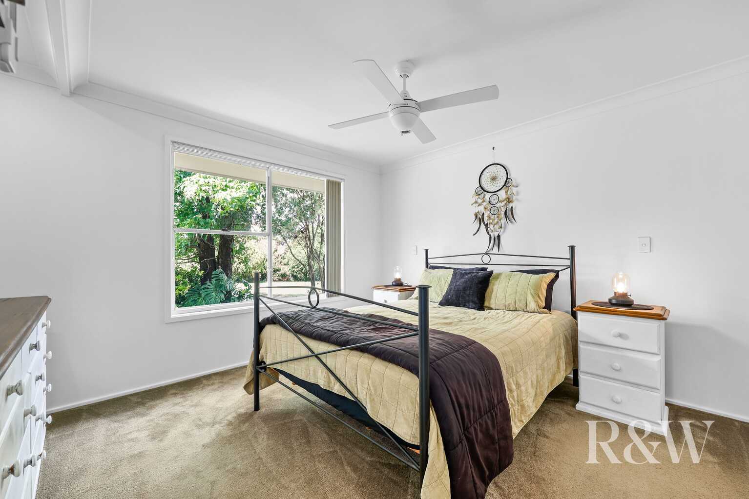 8 SWALLOW PLACE Ingleburn 8 SWALLOW PLACE Ingleburn
