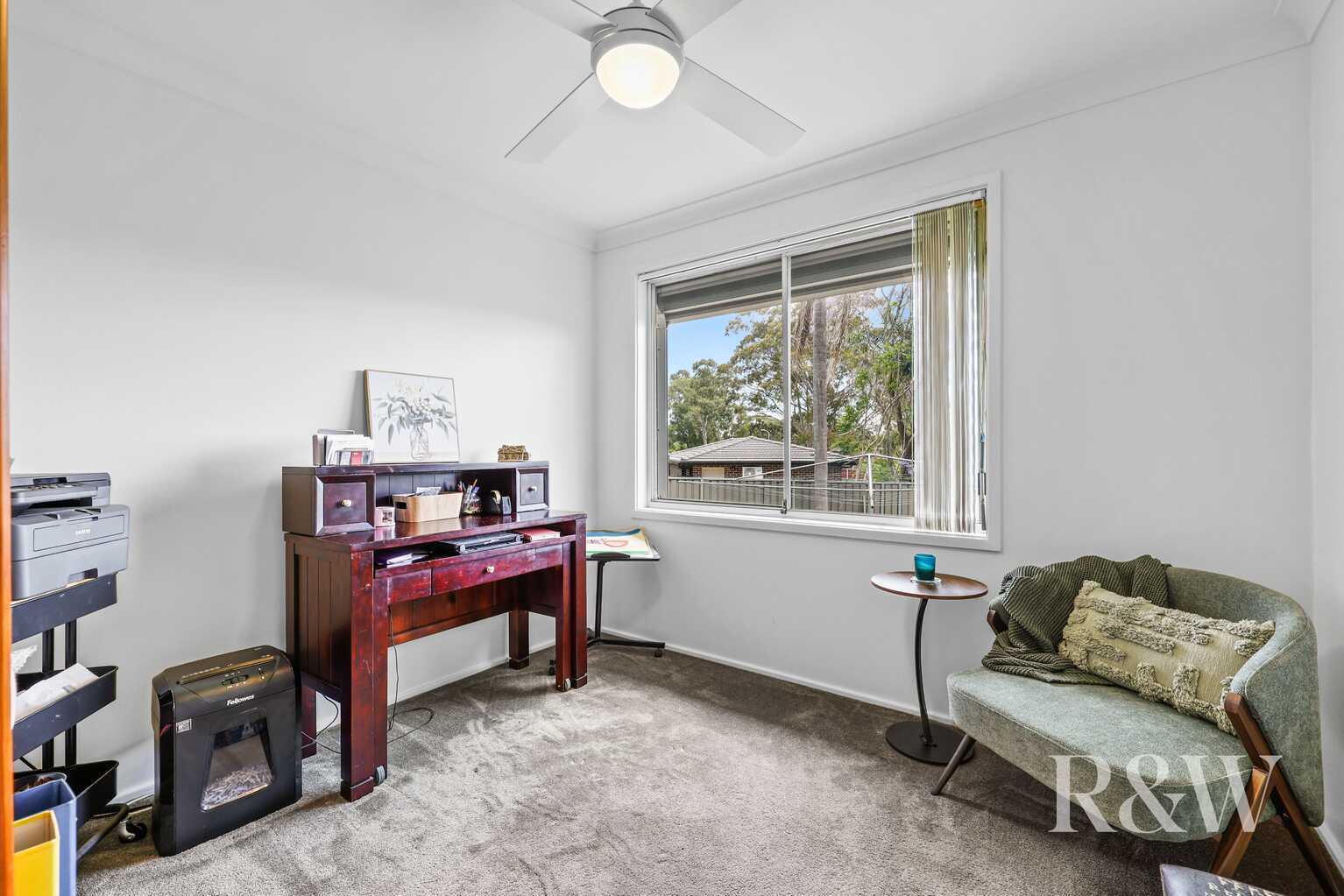 8 SWALLOW PLACE Ingleburn 8 SWALLOW PLACE Ingleburn