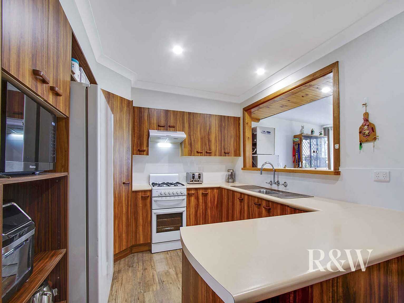 16 Saidor Road Whalan 16 Saidor Road Whalan