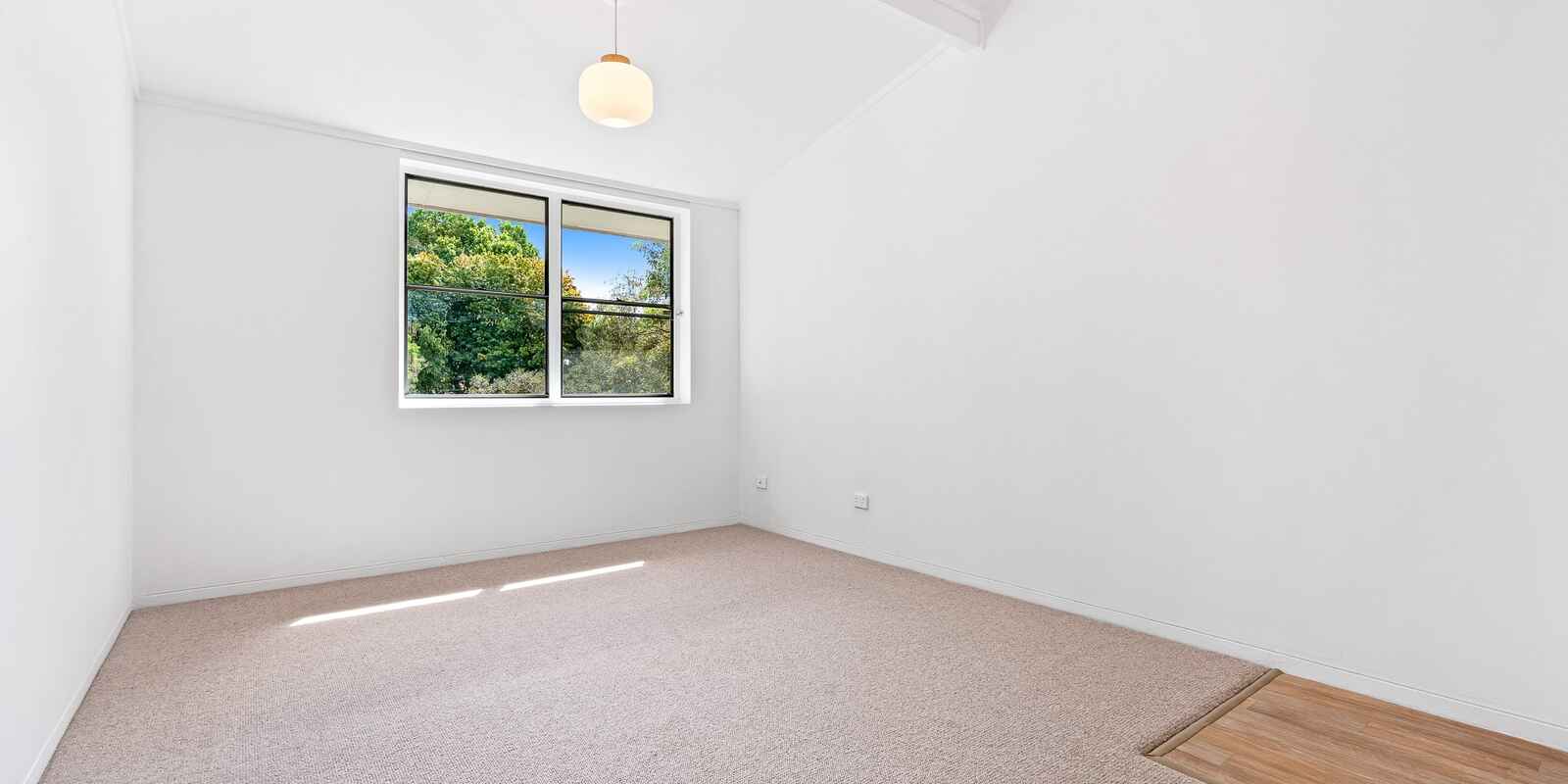 23/9-17 Newton Street Alexandria