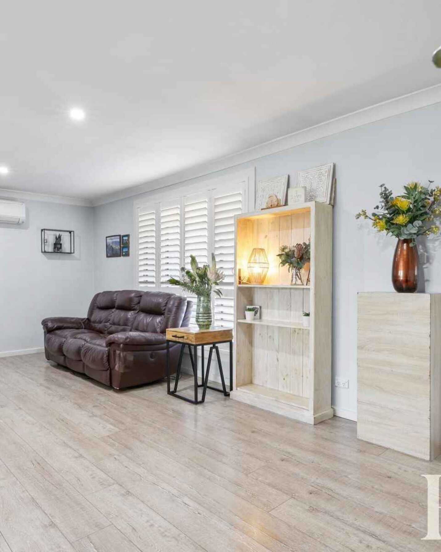 53 Shadlow Crescent St Clair, Clair - Thumbnail 2