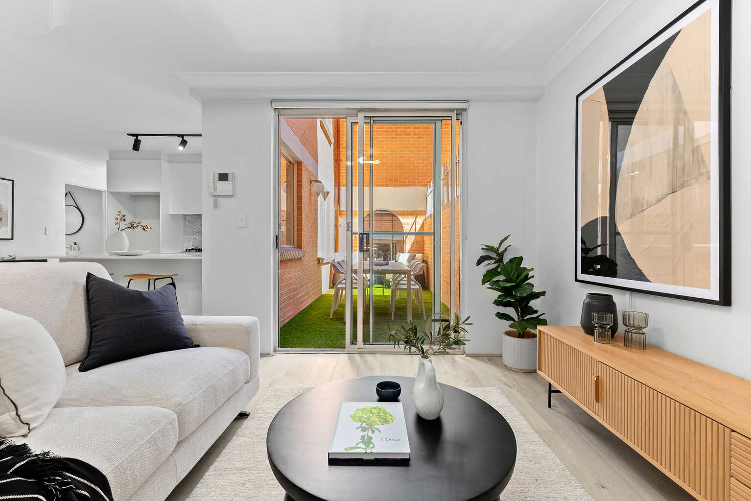 19/8 Norman Street Darlinghurst 19/8 Norman Street Darlinghurst