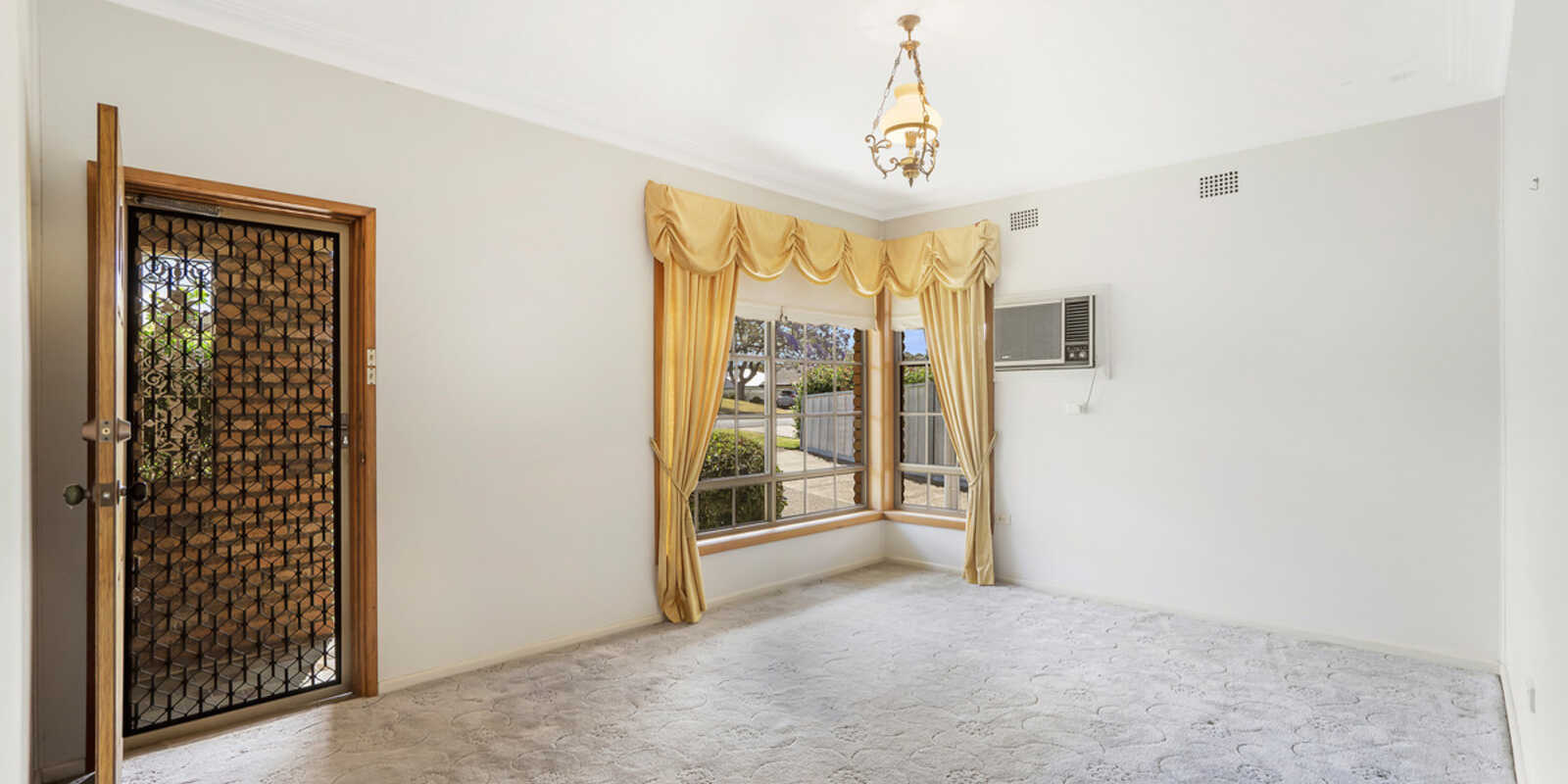 3 Kirkdale Drive Kotara South