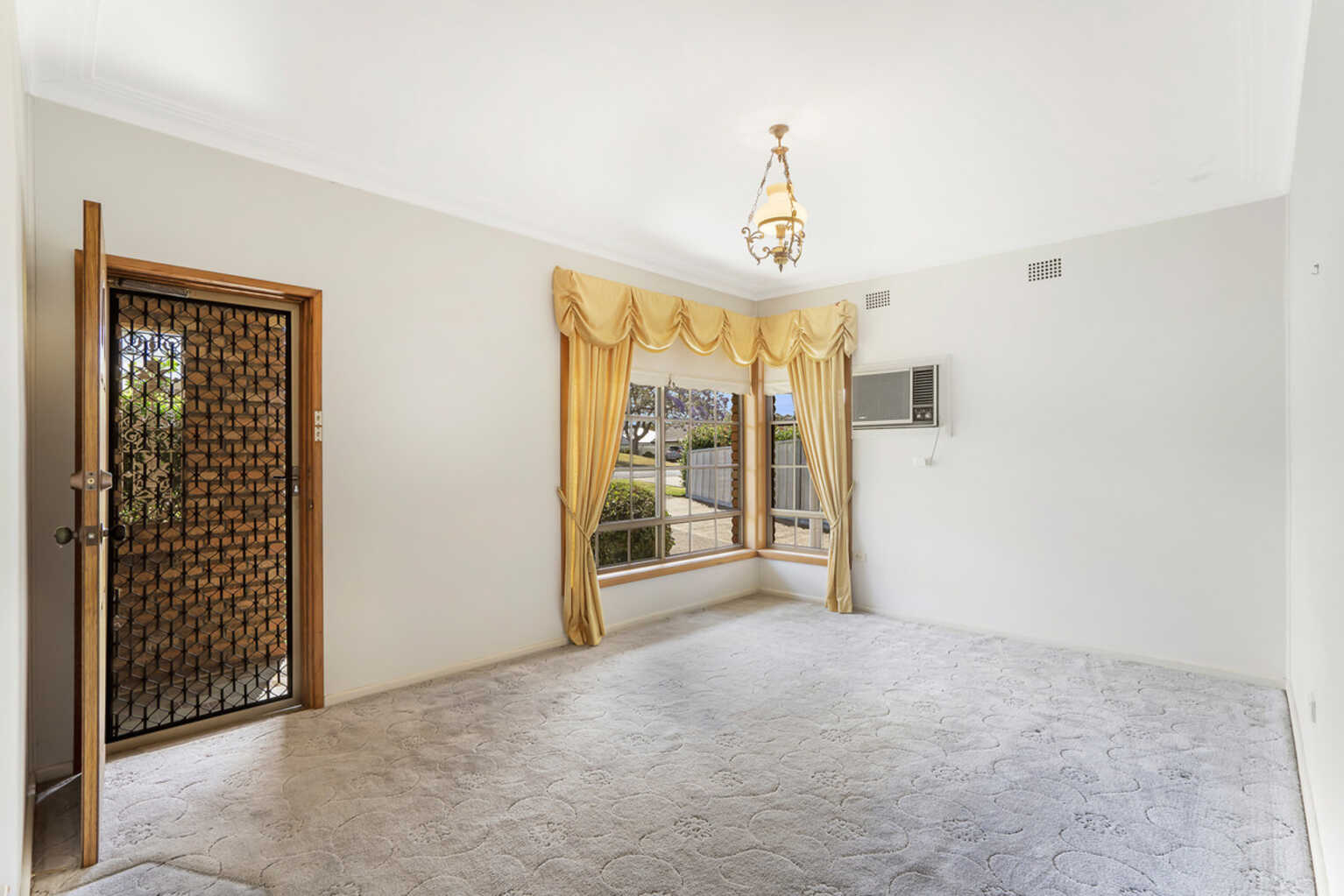 3 Kirkdale Drive Kotara South
