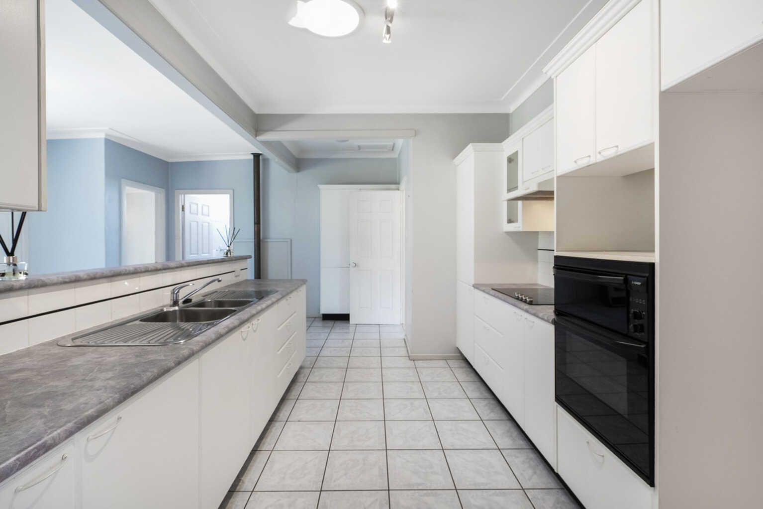 3 Kirkdale Drive Kotara South