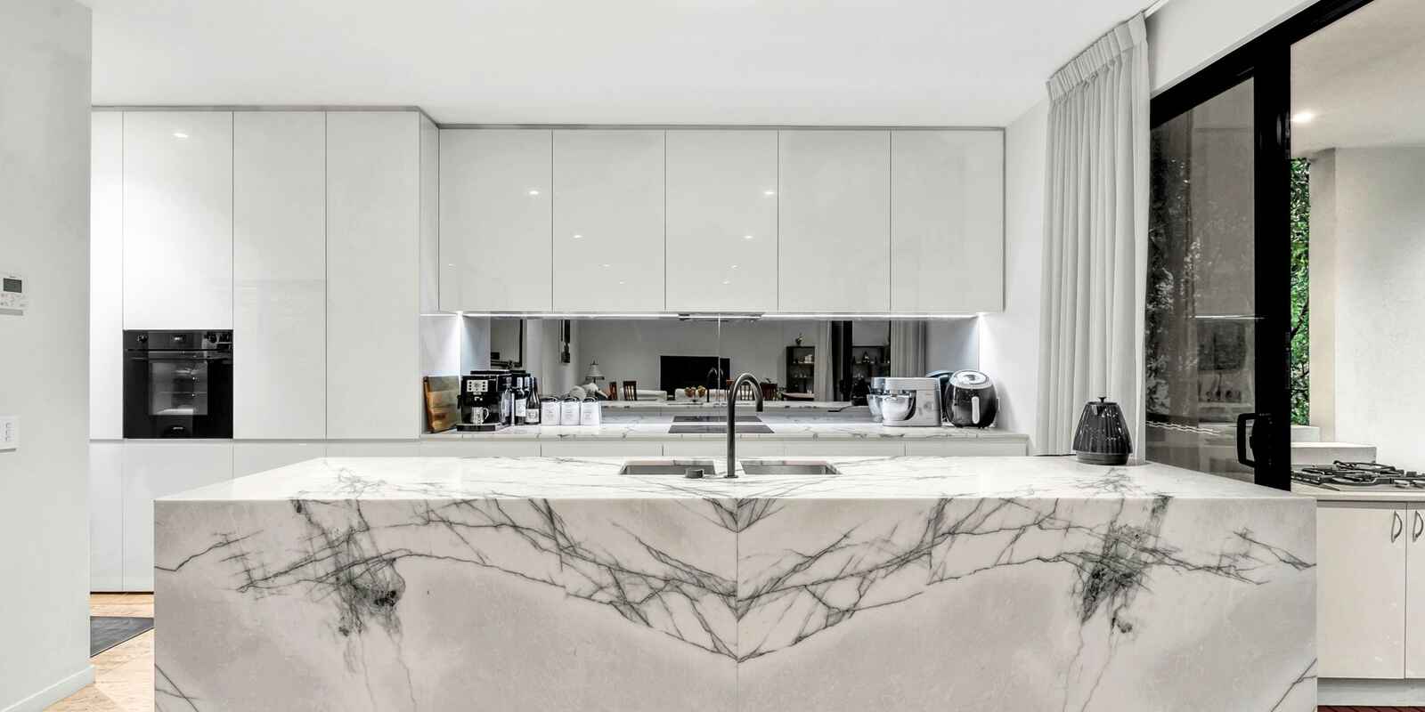 18/2 Brushbox Court Chapel Hill