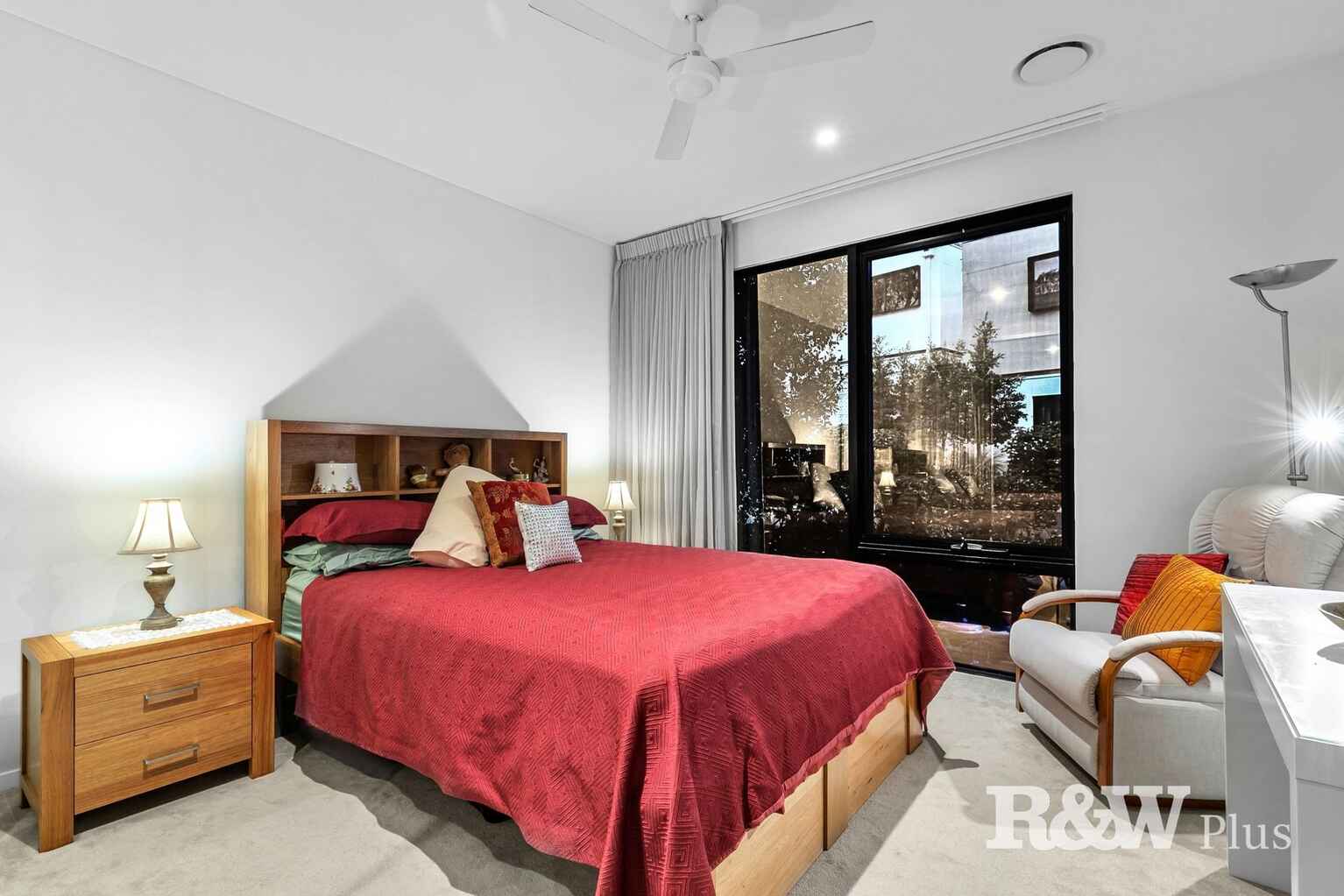 18/2 Brushbox Court Chapel Hill