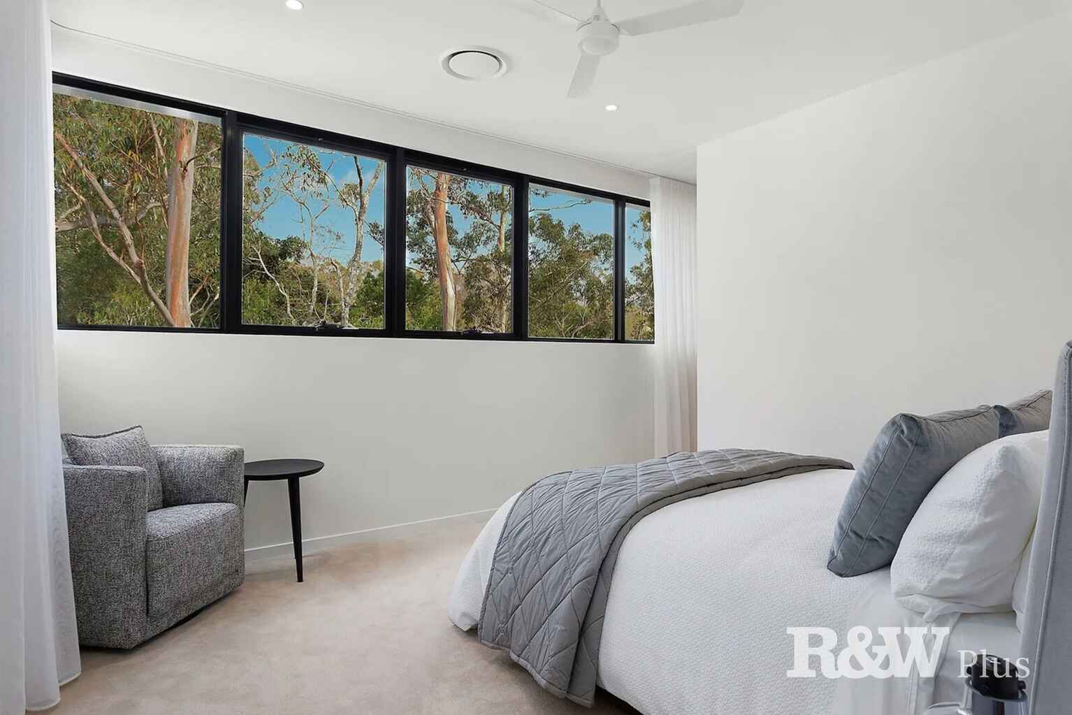 18/2 Brushbox Court Chapel Hill