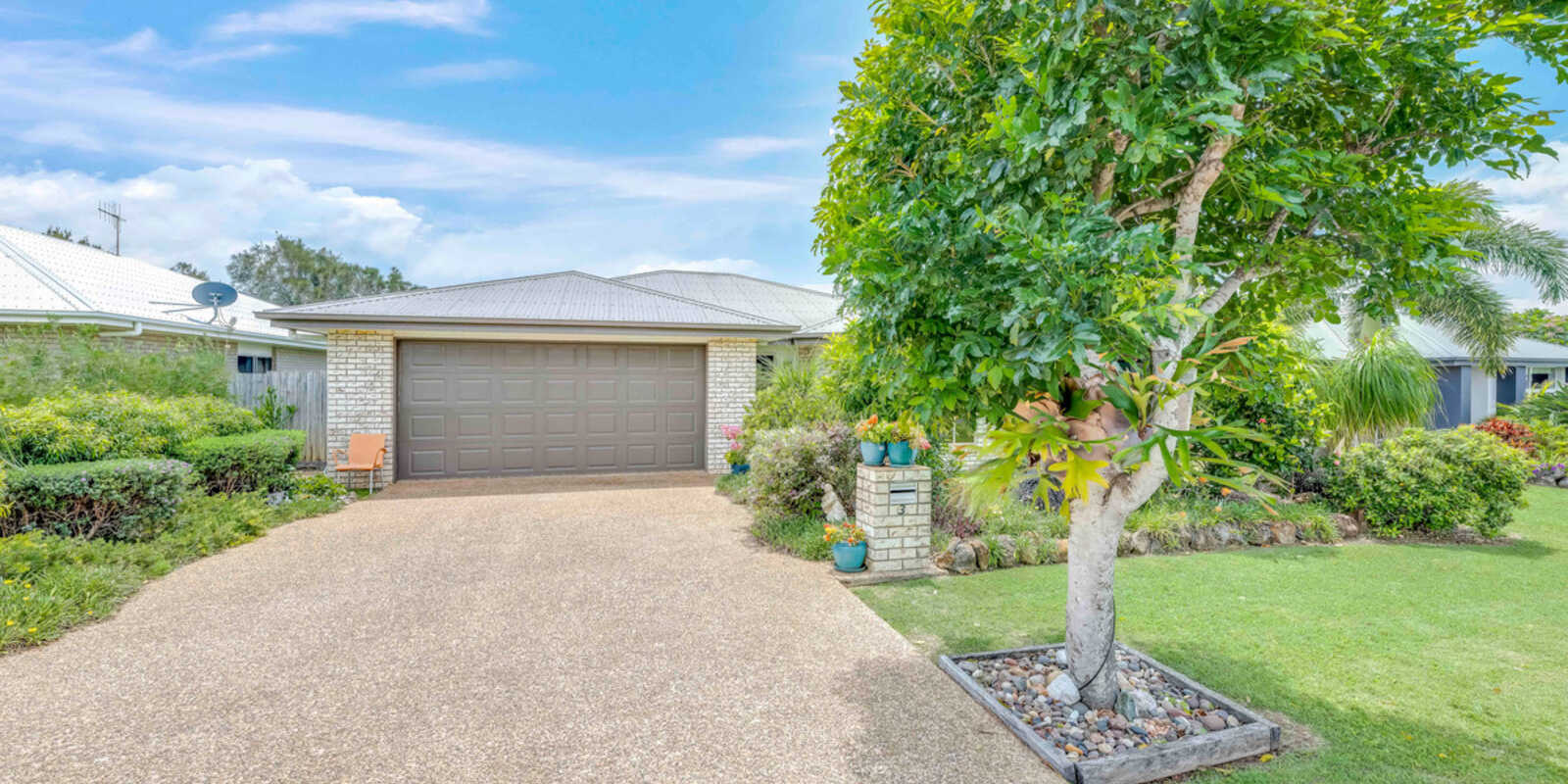 3 McCallum Close Coral Cove 3 McCallum Close Coral Cove
