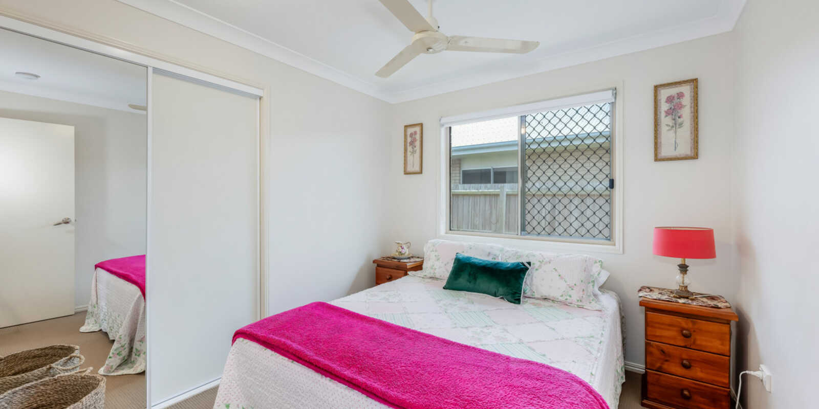3 McCallum Close Coral Cove 3 McCallum Close Coral Cove