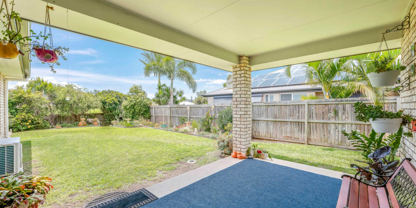 3 McCallum Close Coral Cove 3 McCallum Close Coral Cove