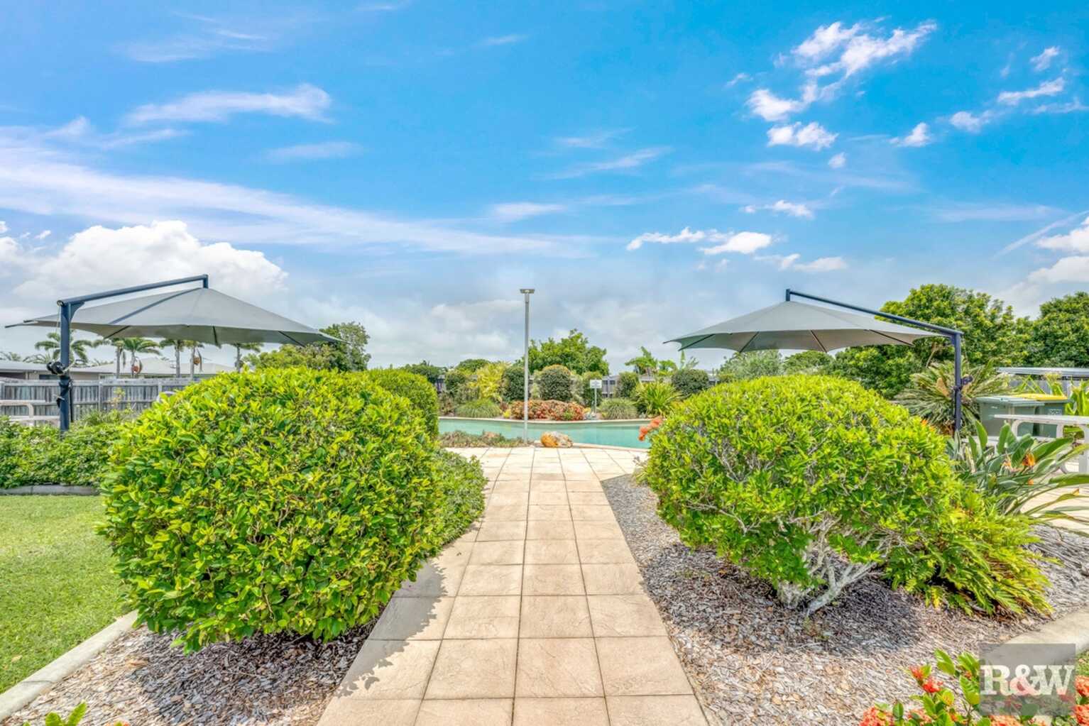 3 McCallum Close Coral Cove 3 McCallum Close Coral Cove