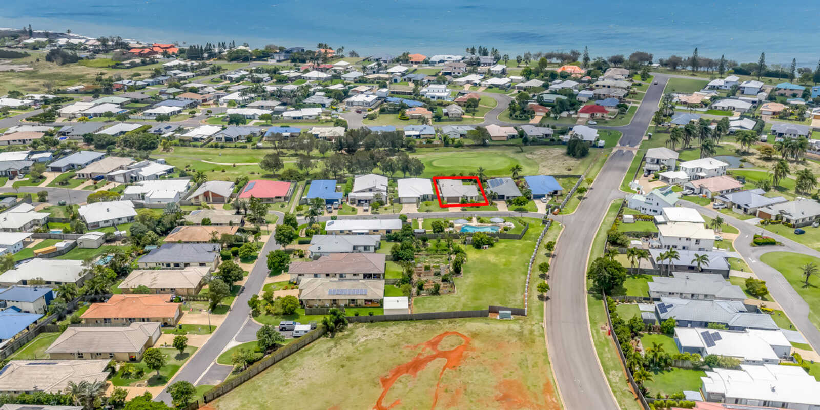 3 McCallum Close Coral Cove 3 McCallum Close Coral Cove