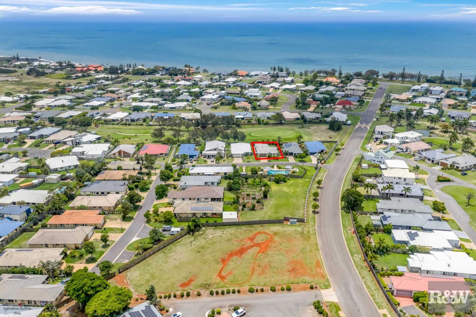 3 McCallum Close Coral Cove 3 McCallum Close Coral Cove