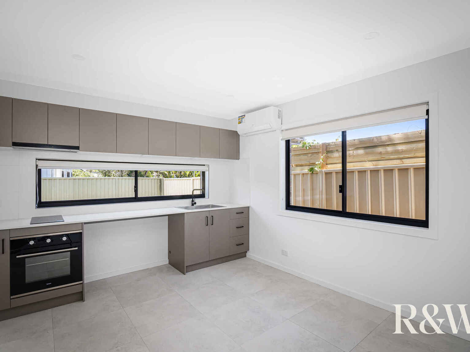 67 Bougainville Road Lethbridge Park