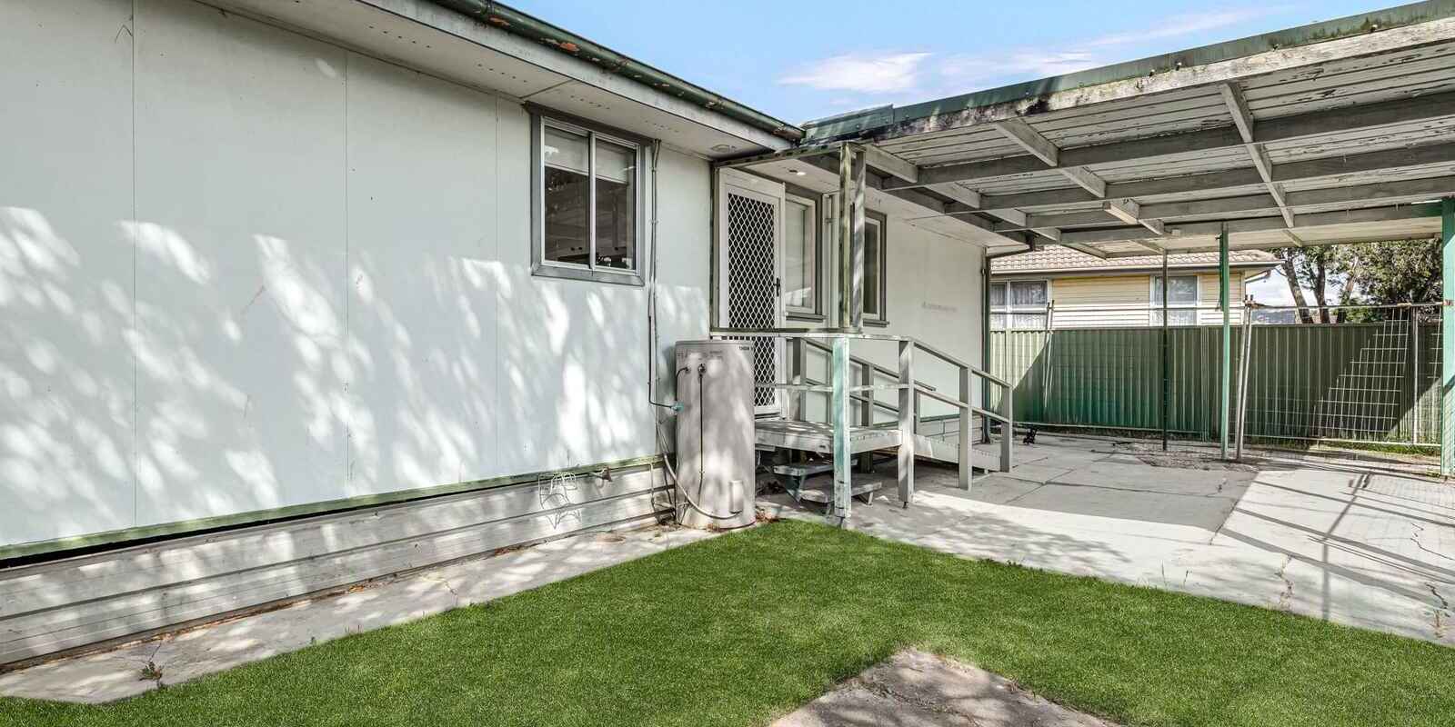 67 Bougainville Road Lethbridge Park