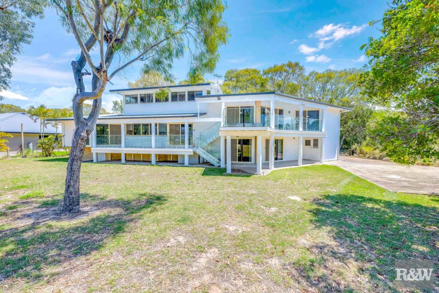 78 Sylvan Drive Moore Park Beach