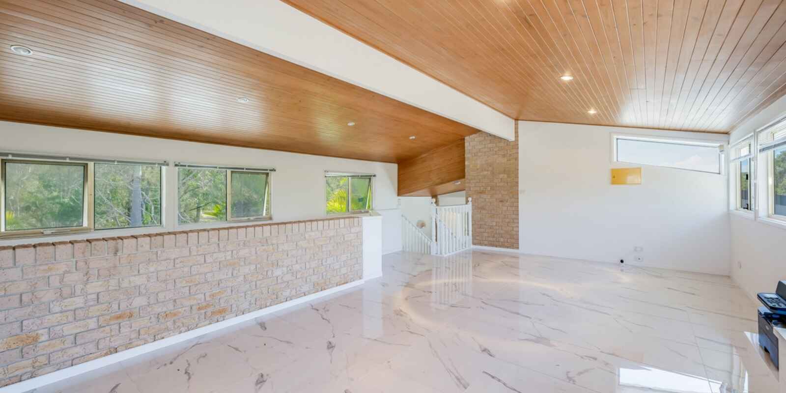 78 Sylvan Drive Moore Park Beach