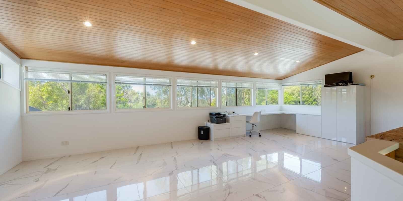 78 Sylvan Drive Moore Park Beach