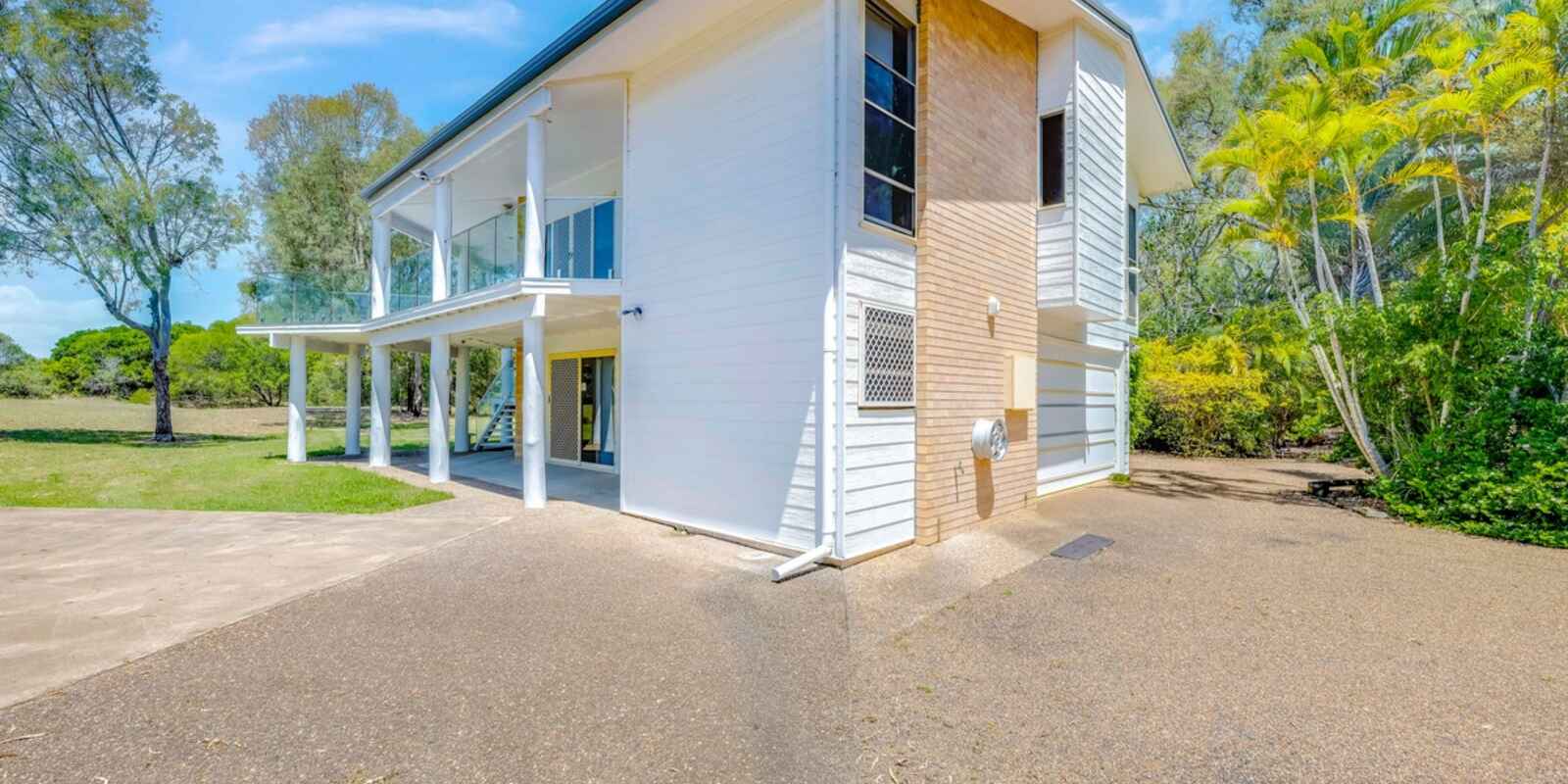 78 Sylvan Drive Moore Park Beach