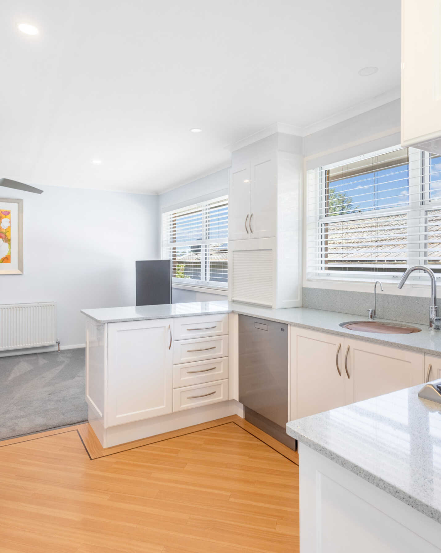 92 Govetts Leap Road Blackheath, Blackheath - Thumbnail 4