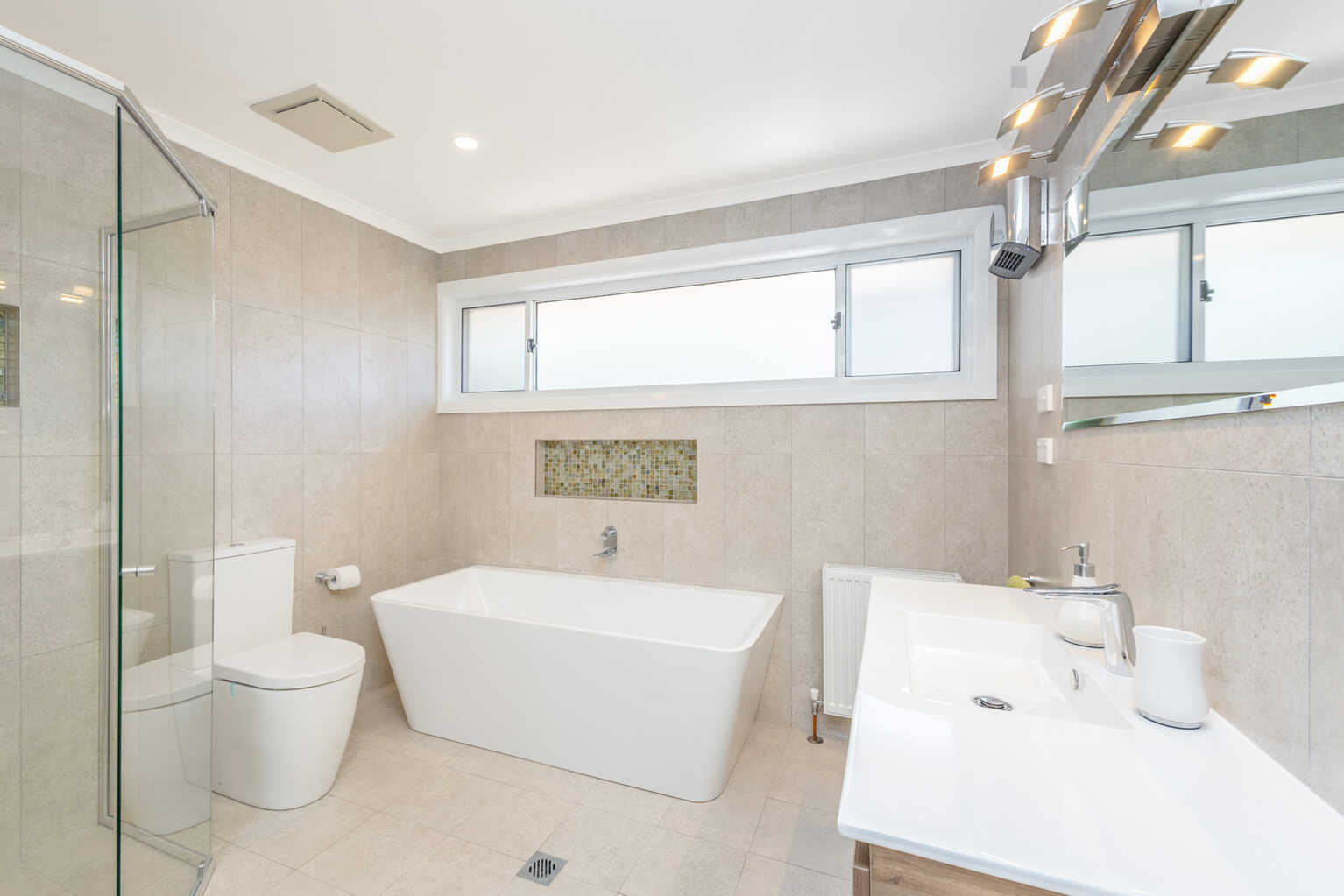 92 Govetts Leap Road Blackheath 92 Govetts Leap Road Blackheath