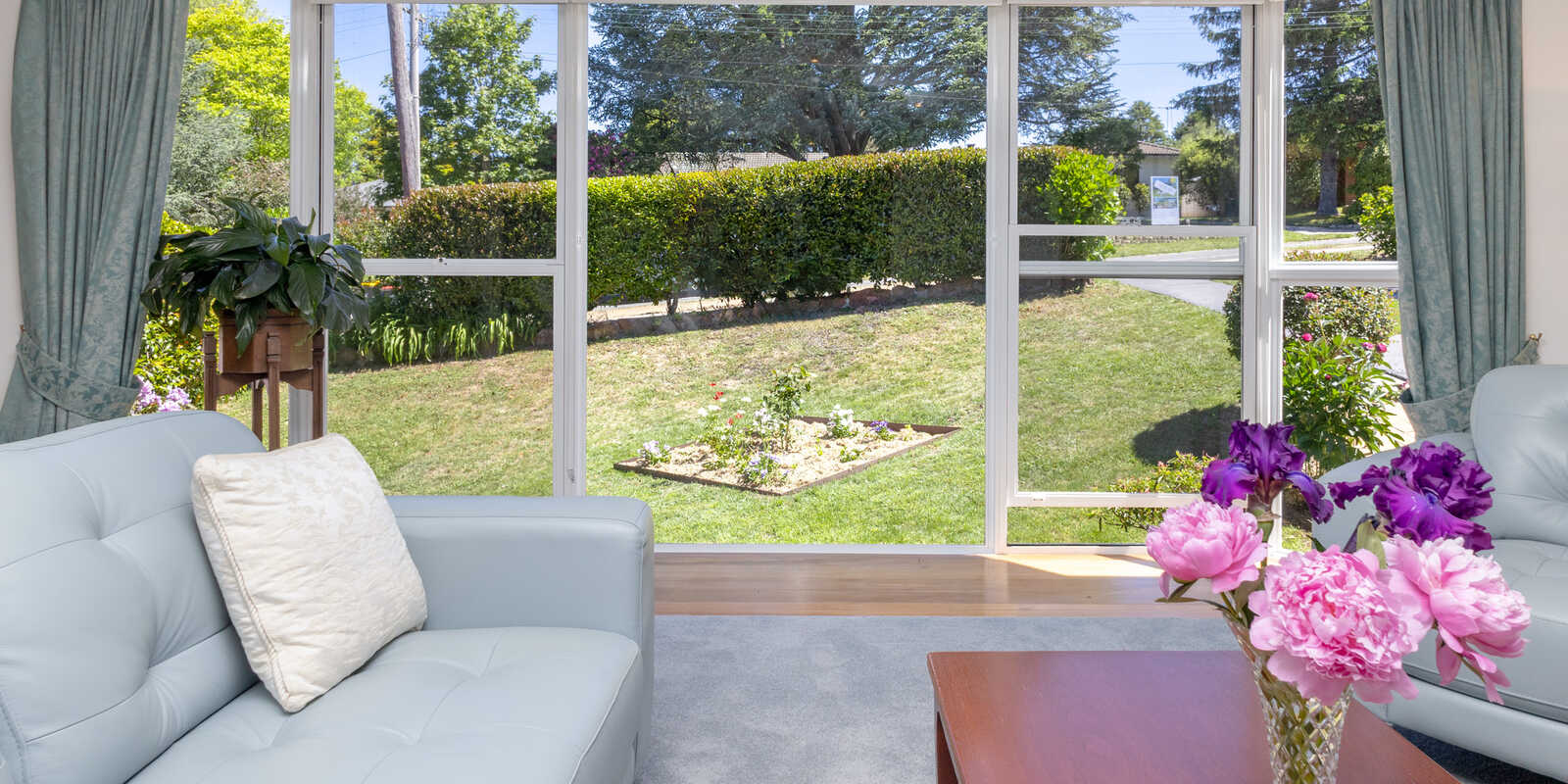92 Govetts Leap Road Blackheath 92 Govetts Leap Road Blackheath