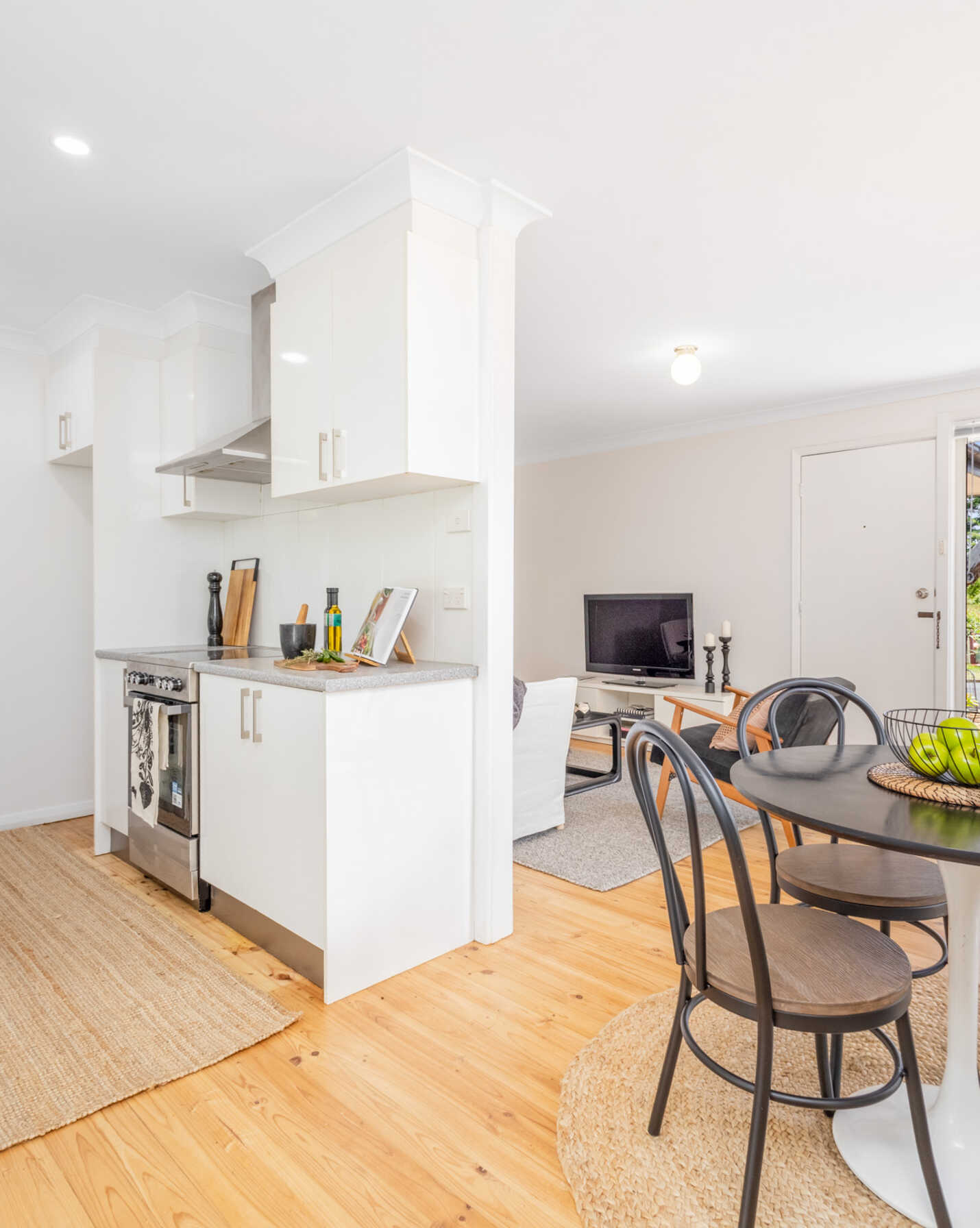 2 Clyde Avenue Blackheath, Blackheath - Thumbnail 4
