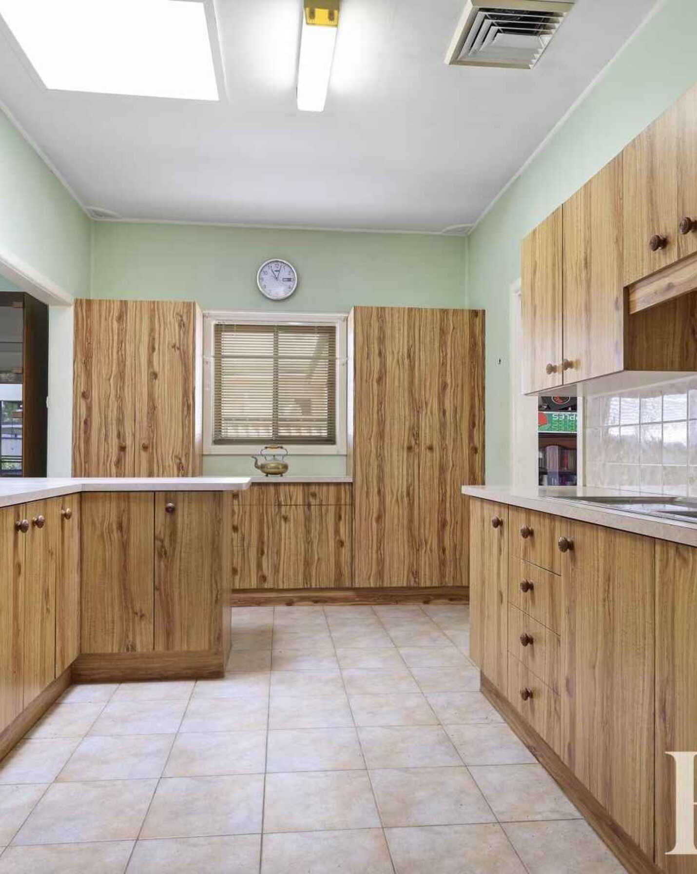 106 Carpenter Street Colyton, Colyton - Thumbnail 5