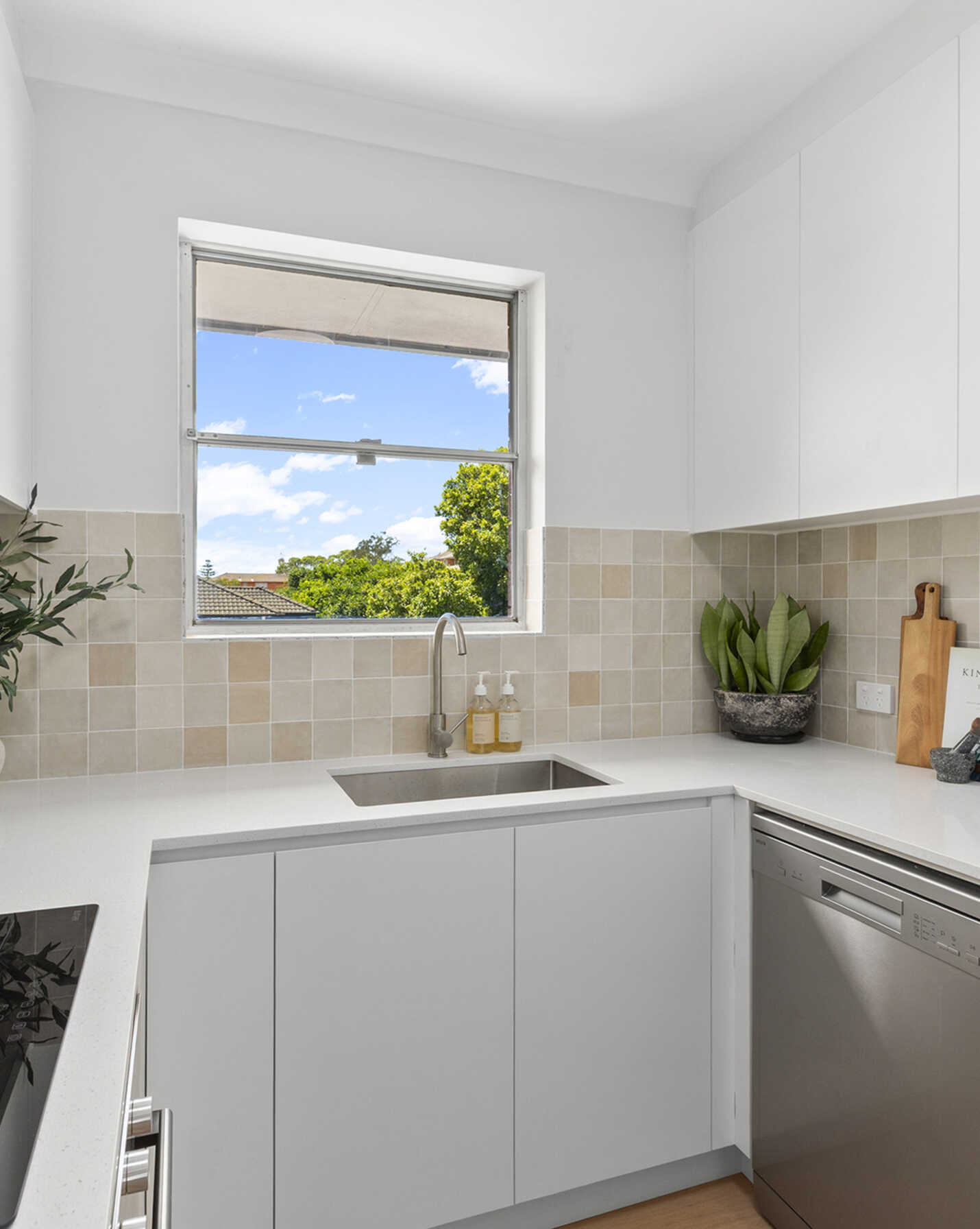 9/4 Carr Street Coogee, Coogee - Thumbnail 6