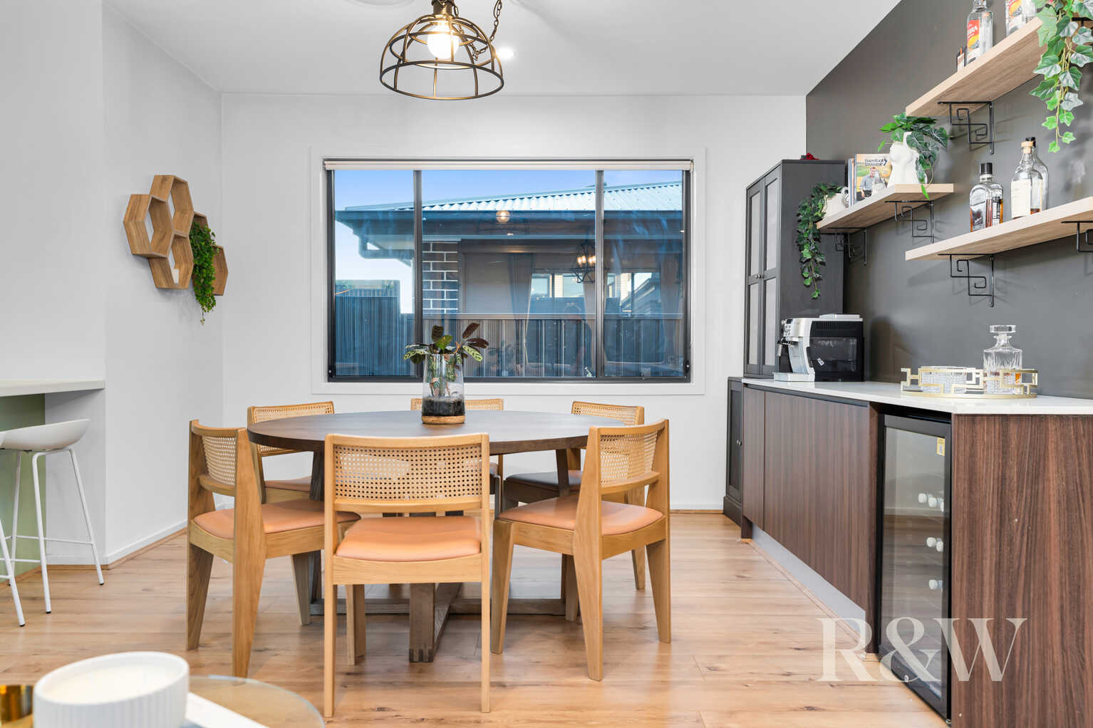 33 LETHBRIDGE ROAD Austral 33 LETHBRIDGE ROAD Austral
