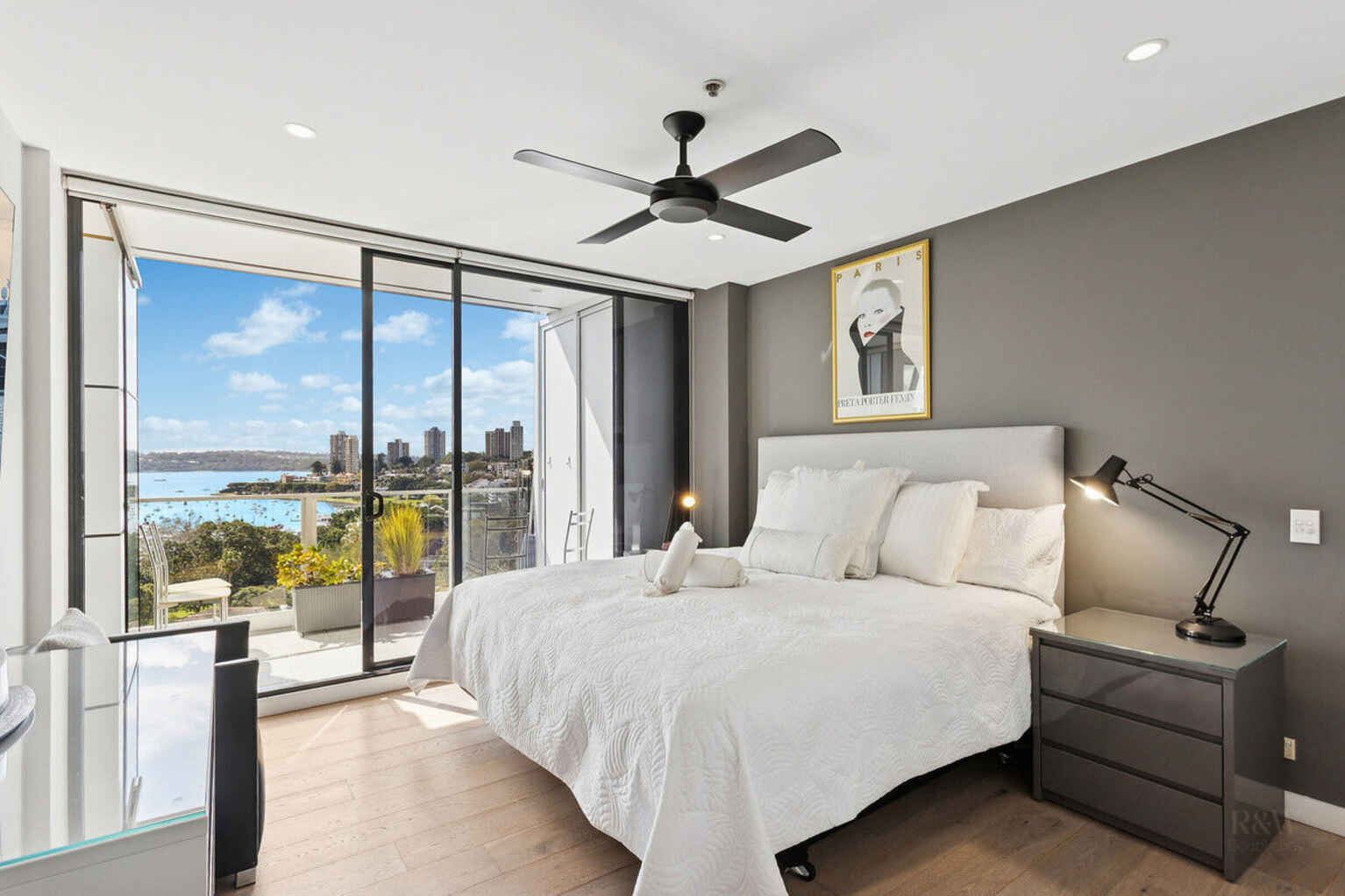 1002/85-97 New South Head Road Edgecliff