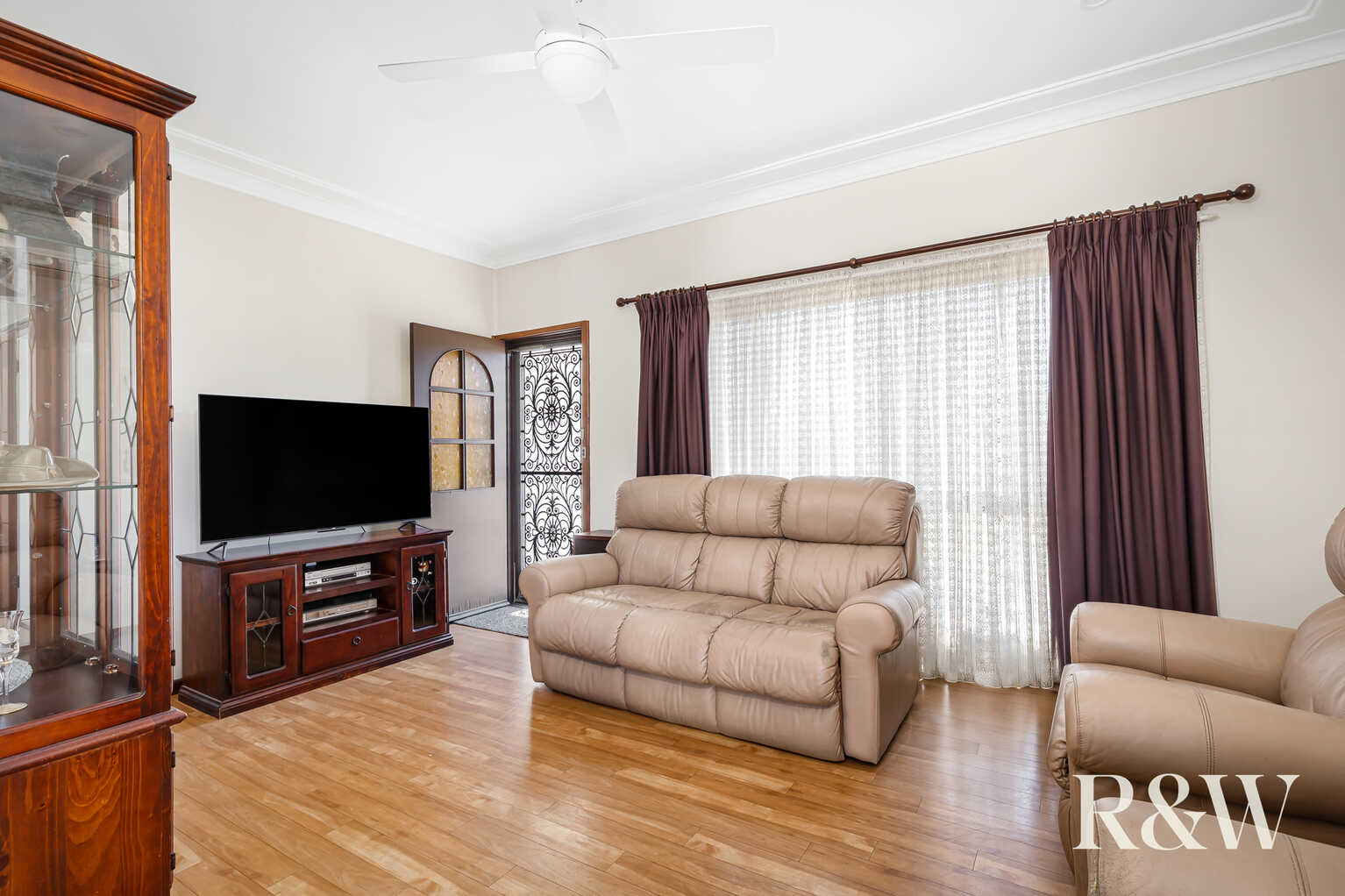 30 Gregory Avenue Oxley Park 30 Gregory Avenue Oxley Park