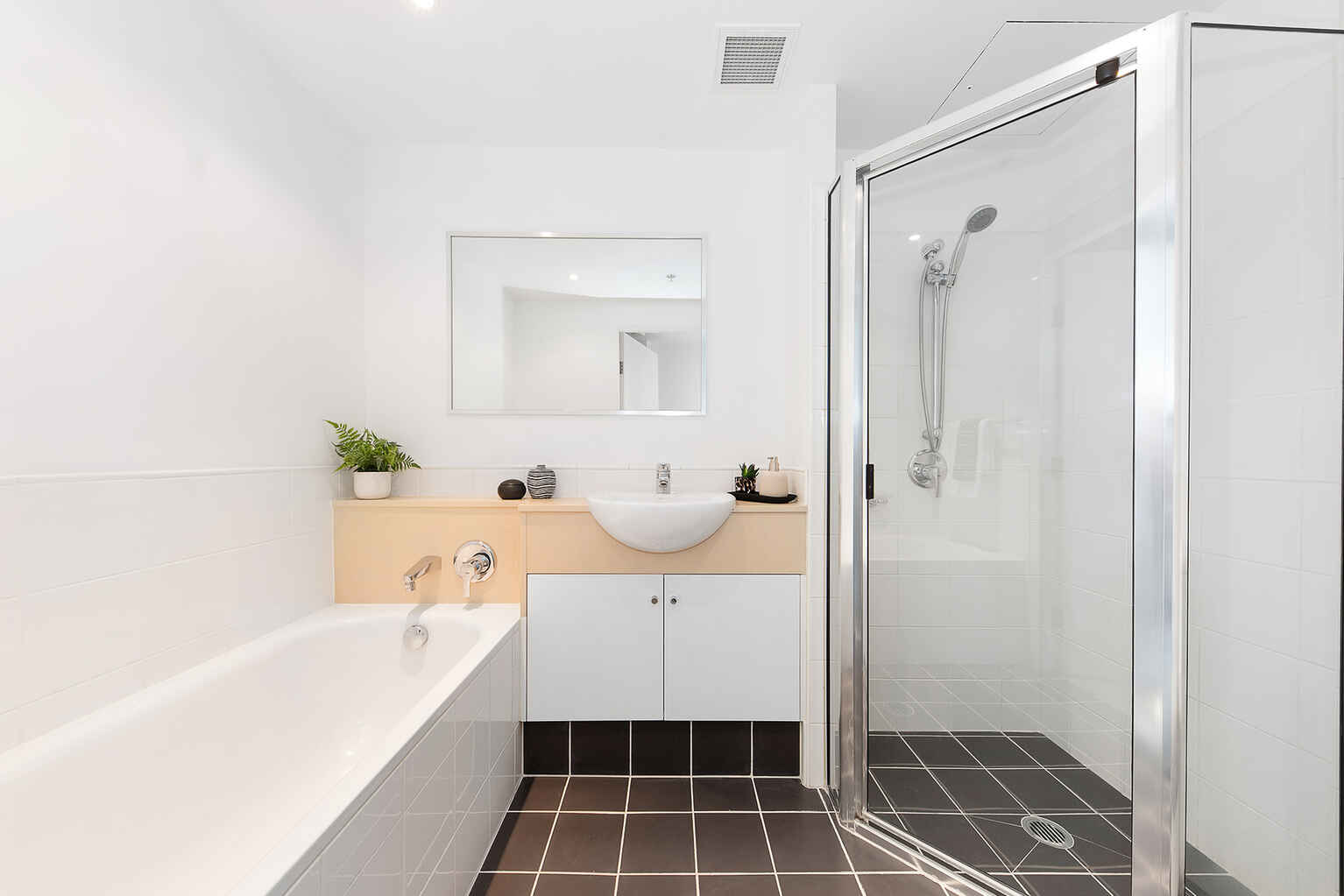 907/79-81 Berry Street North Sydney