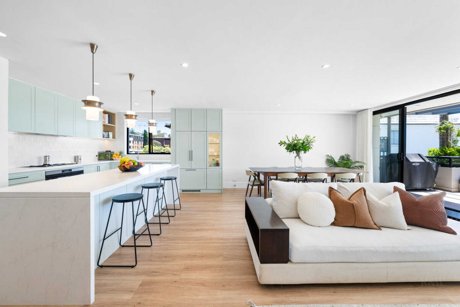 13/117-119 Wellington Street Bondi Beach 13/117-119 Wellington Street Bondi Beach