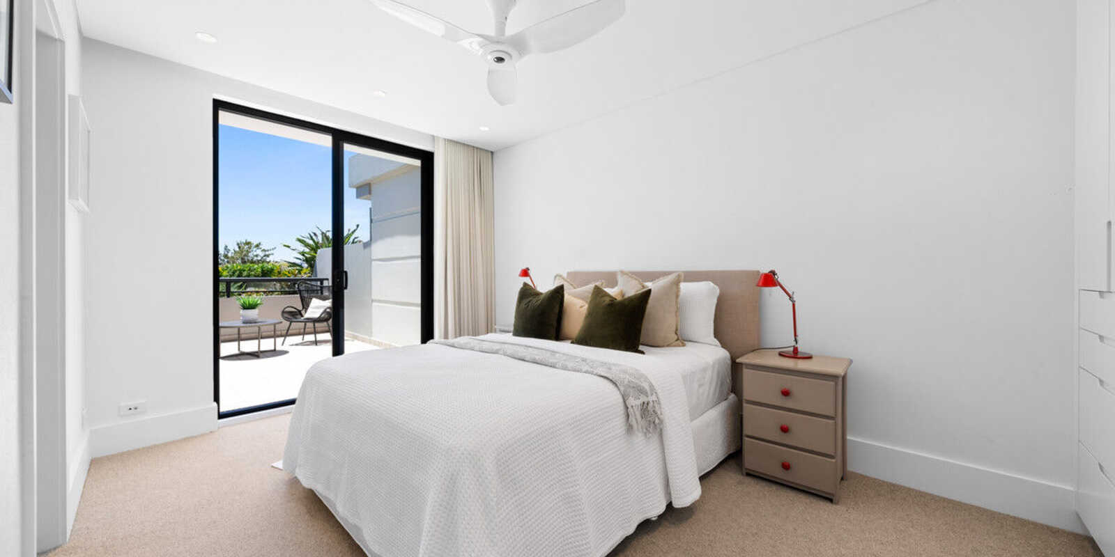 13/117-119 Wellington Street Bondi Beach 13/117-119 Wellington Street Bondi Beach