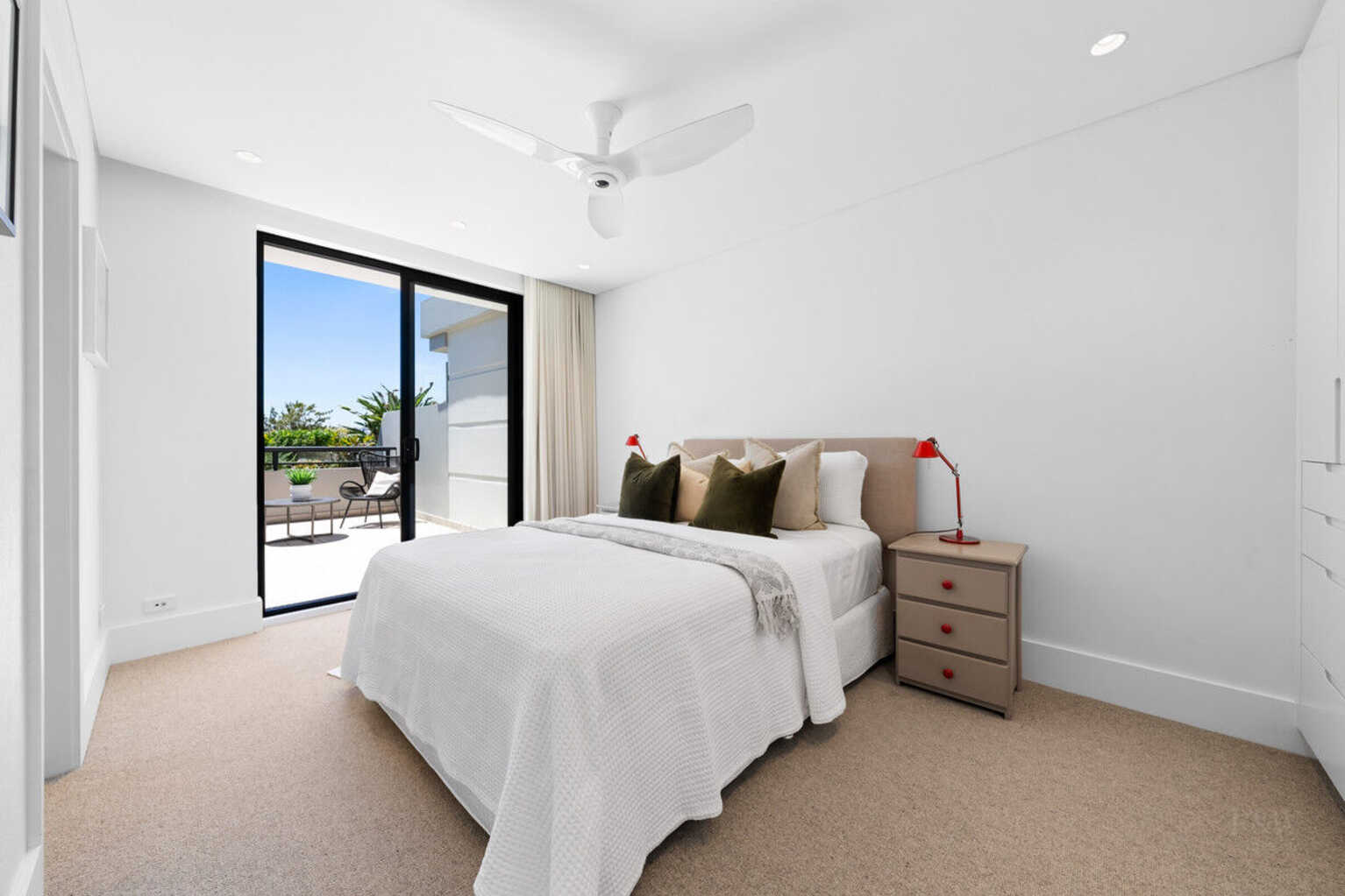 13/117-119 Wellington Street Bondi Beach 13/117-119 Wellington Street Bondi Beach