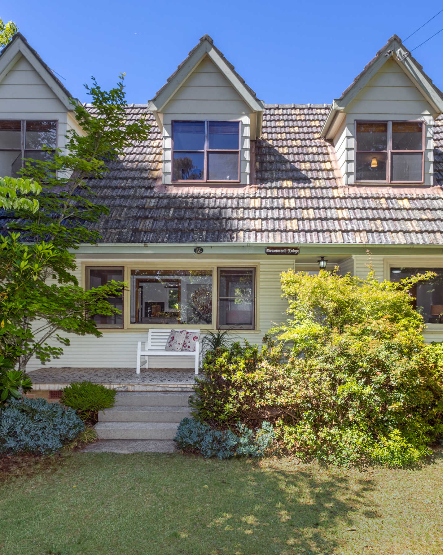 87 Brightlands Avenue Blackheath, Blackheath - Thumbnail 2