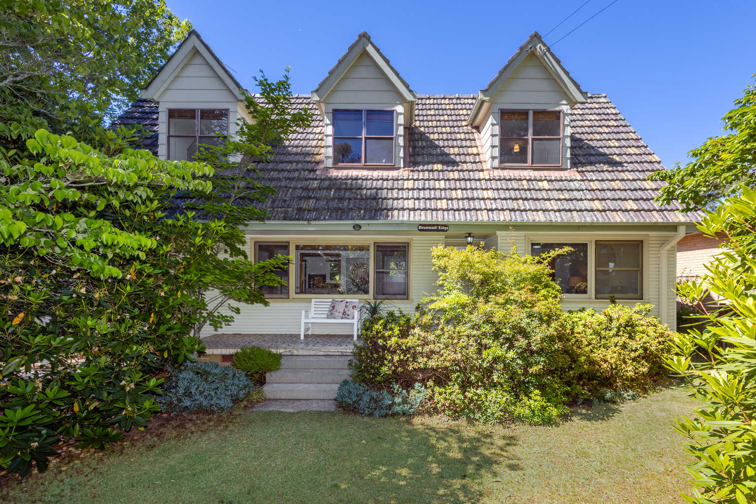 87 Brightlands Avenue Blackheath 87 Brightlands Avenue Blackheath