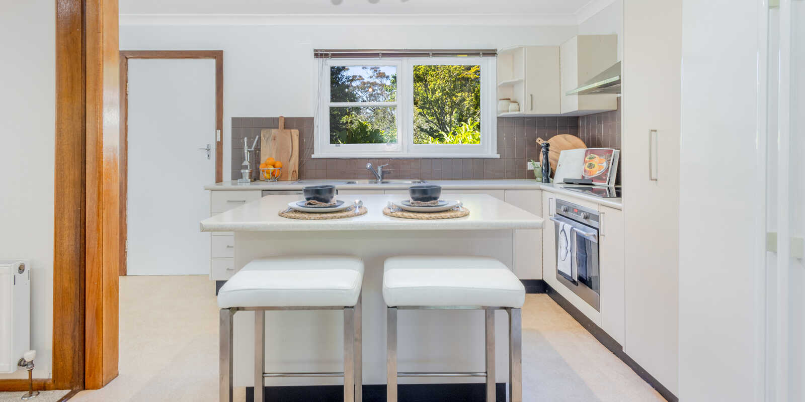 87 Brightlands Avenue Blackheath 87 Brightlands Avenue Blackheath