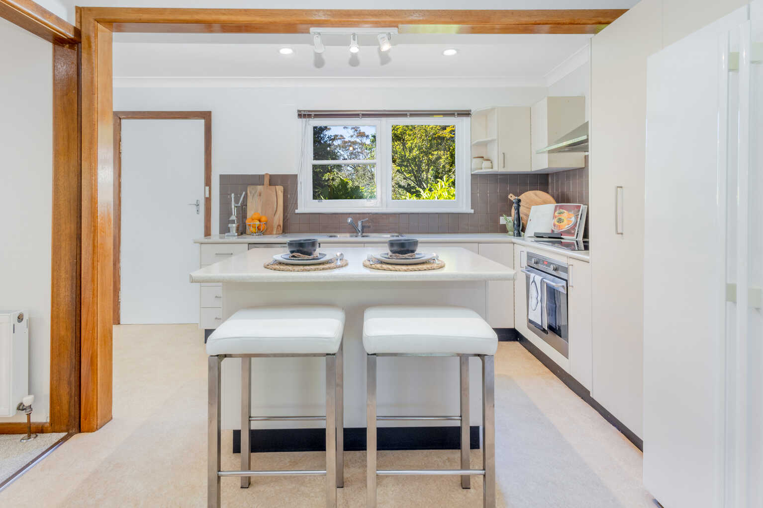 87 Brightlands Avenue Blackheath 87 Brightlands Avenue Blackheath