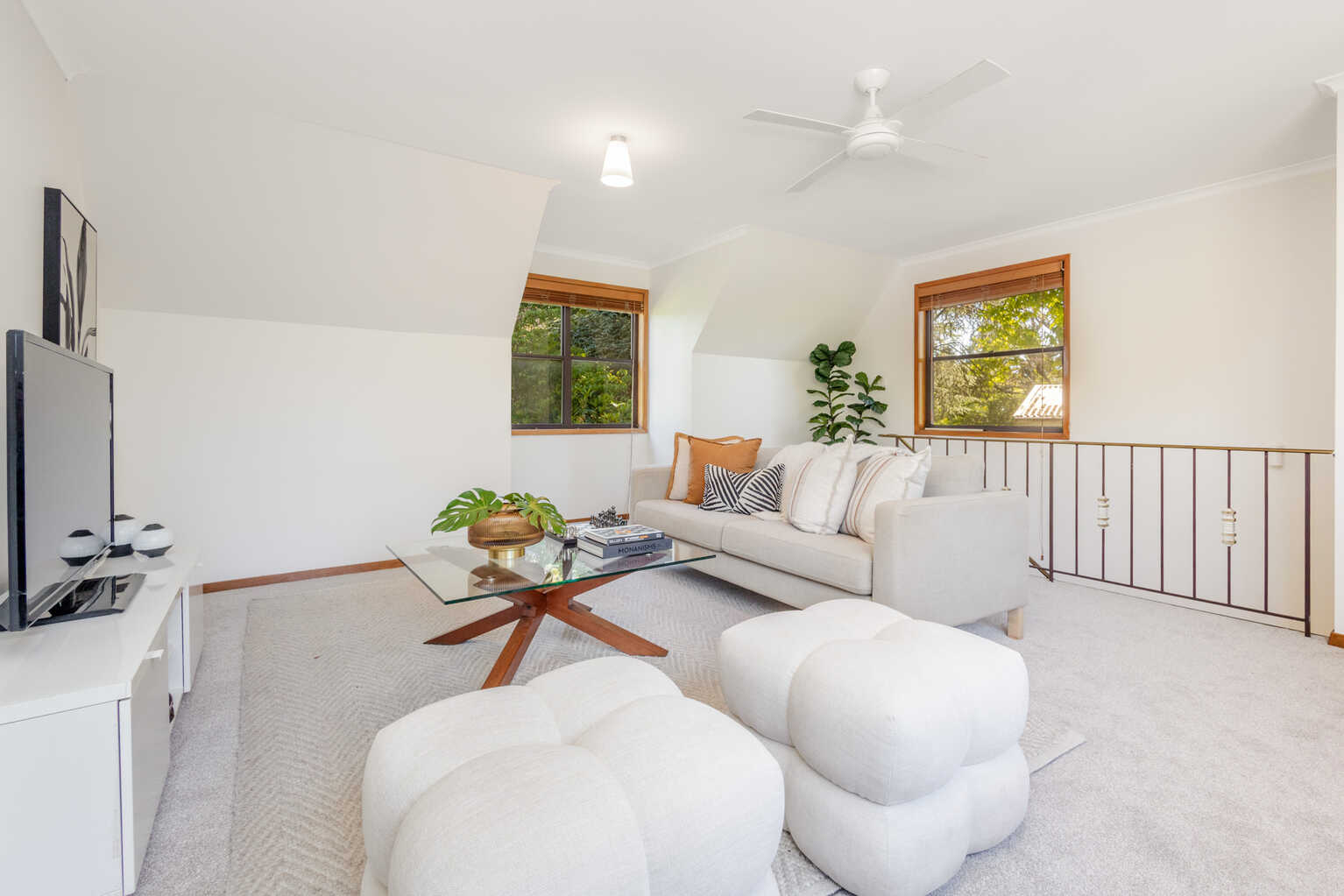 87 Brightlands Avenue Blackheath 87 Brightlands Avenue Blackheath