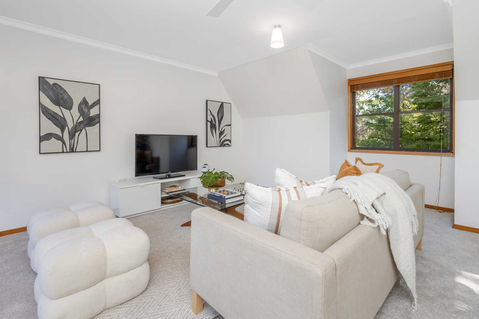87 Brightlands Avenue Blackheath 87 Brightlands Avenue Blackheath