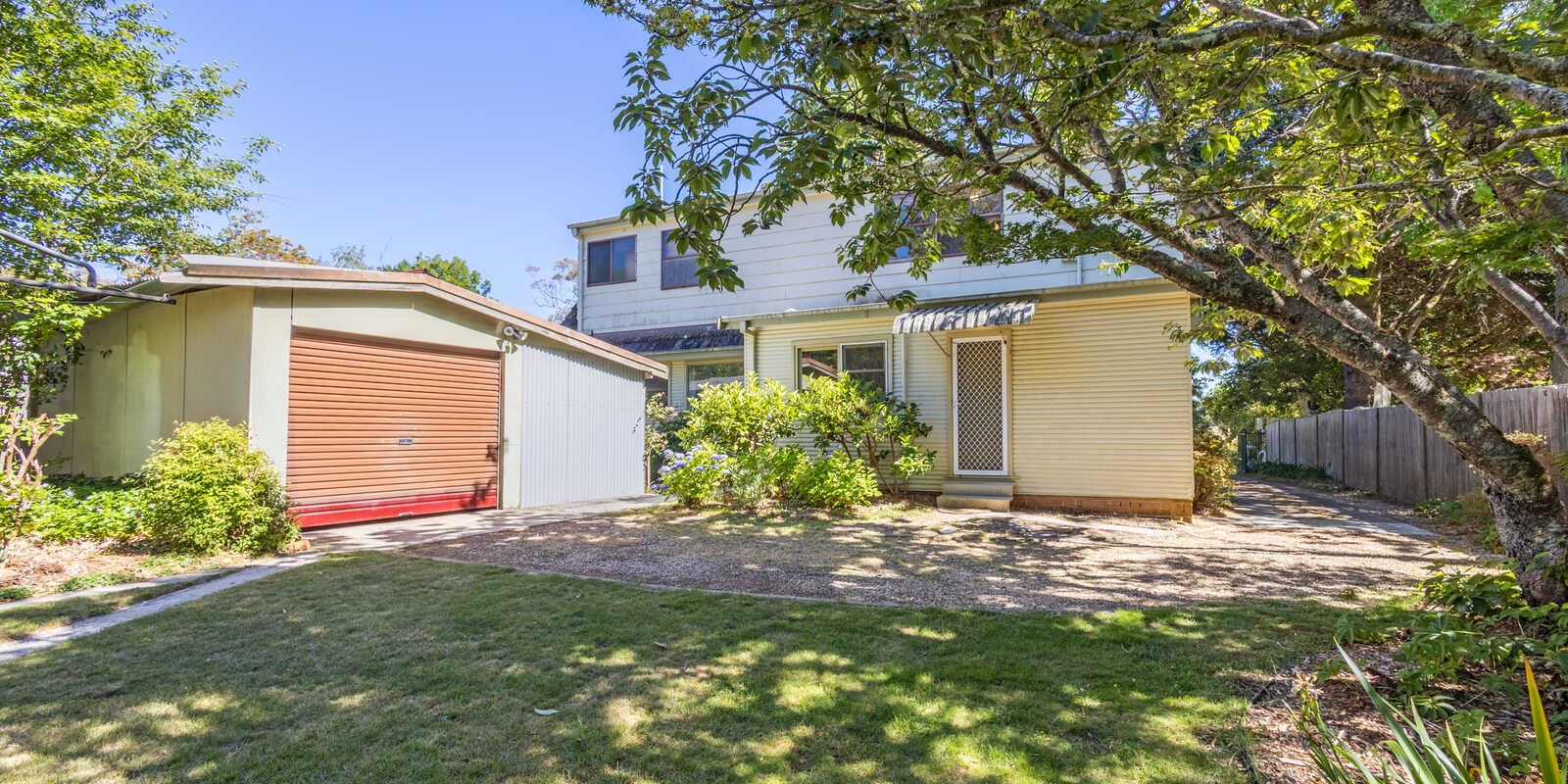 87 Brightlands Avenue Blackheath 87 Brightlands Avenue Blackheath