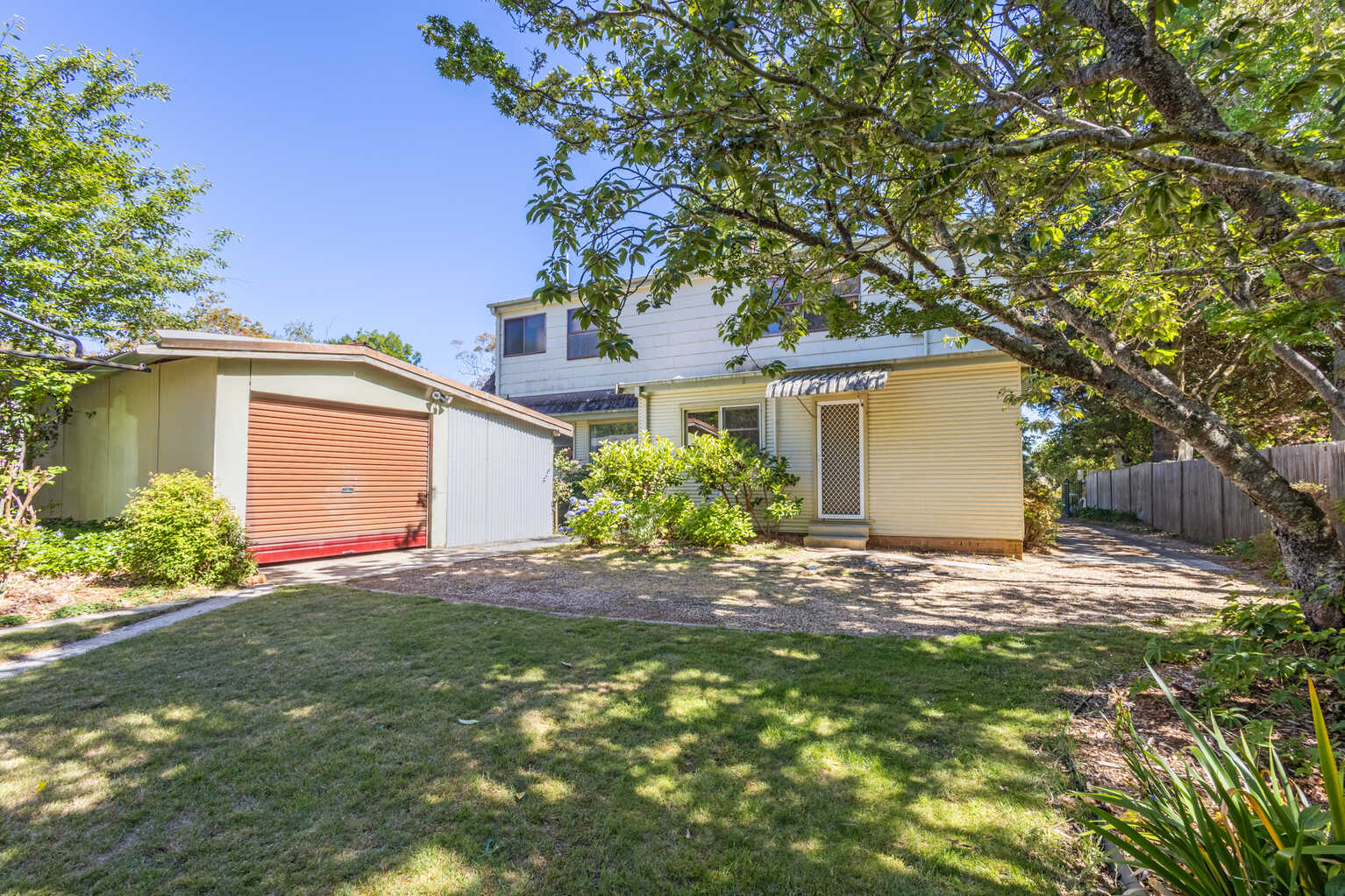 87 Brightlands Avenue Blackheath 87 Brightlands Avenue Blackheath