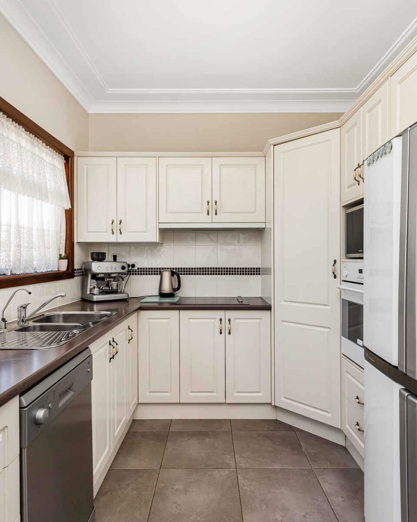 30 Gregory Avenue Oxley Park, Park - Thumbnail 3
