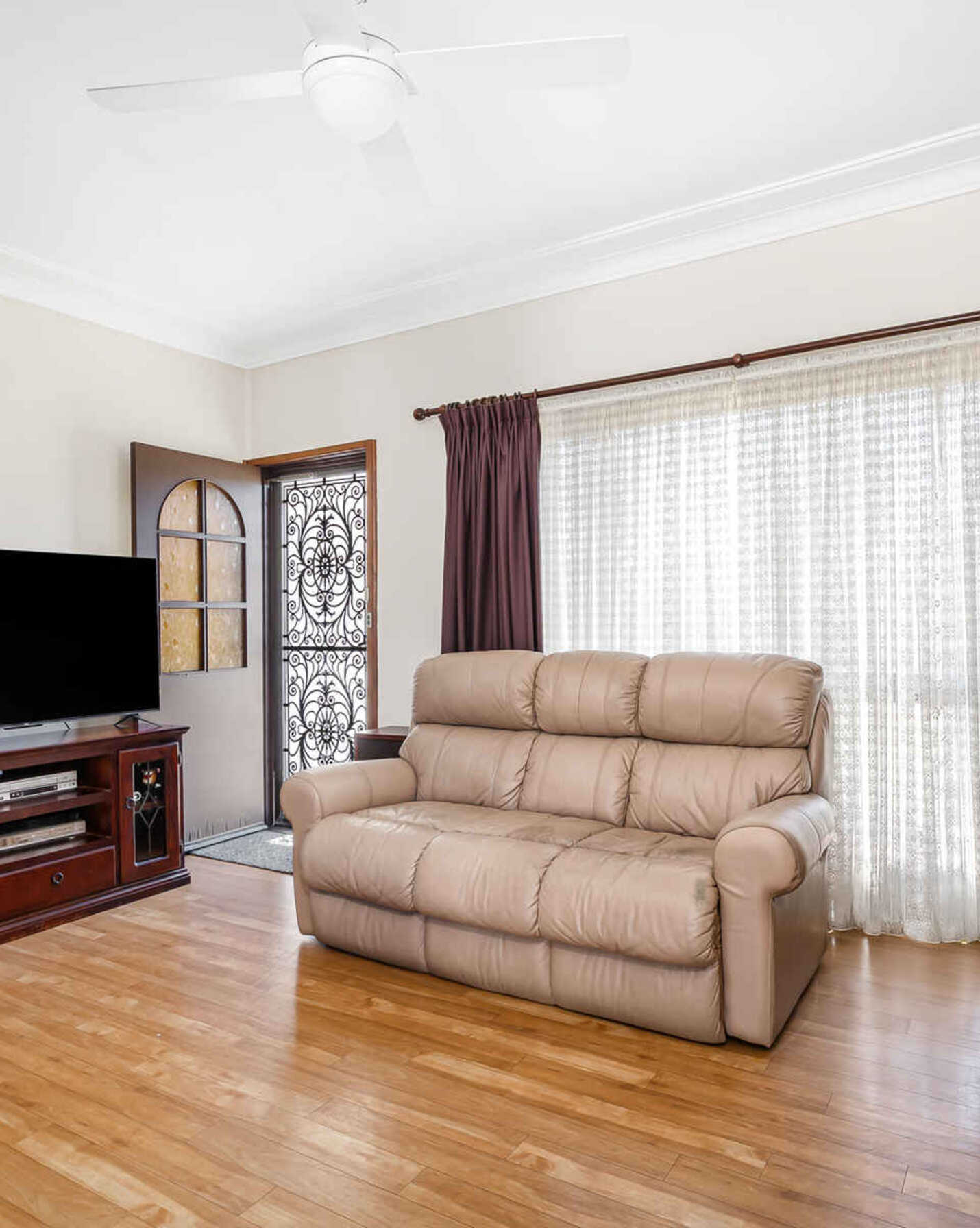 30 Gregory Avenue Oxley Park, Park - Thumbnail 6