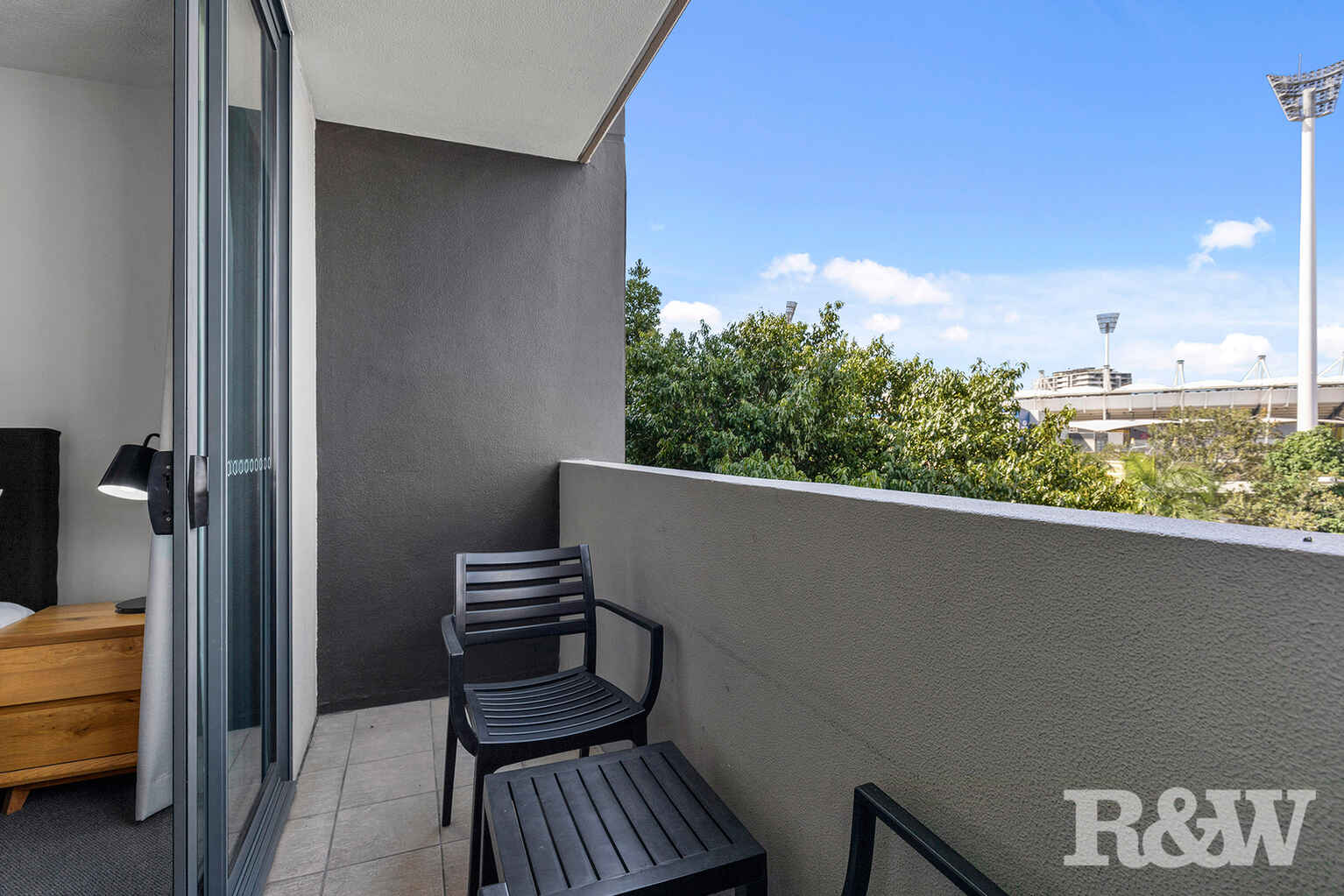 157/803 Stanley Street Woolloongabba