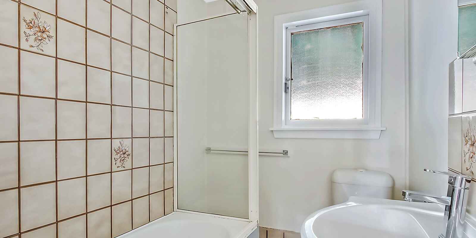 26 Melanesia Avenue Lethbridge Park